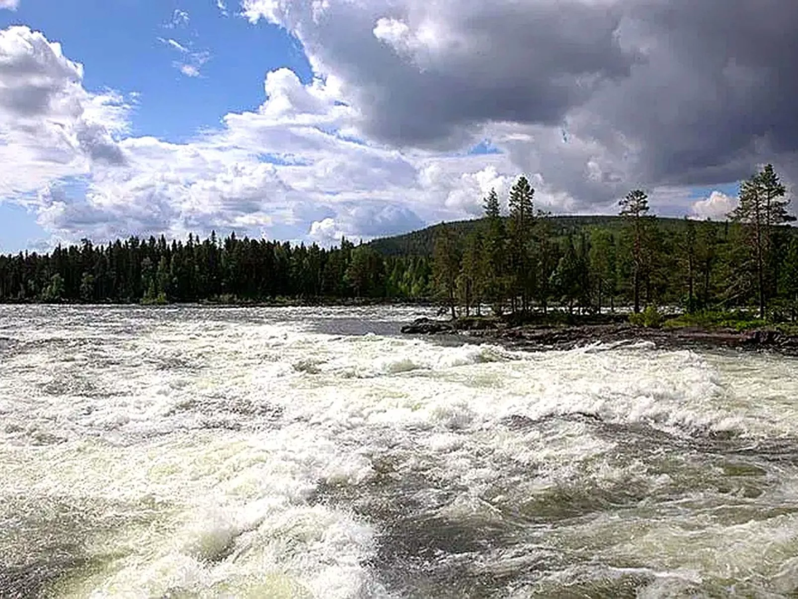 Am Wald mit Kaminofen und Veranda-Draußen