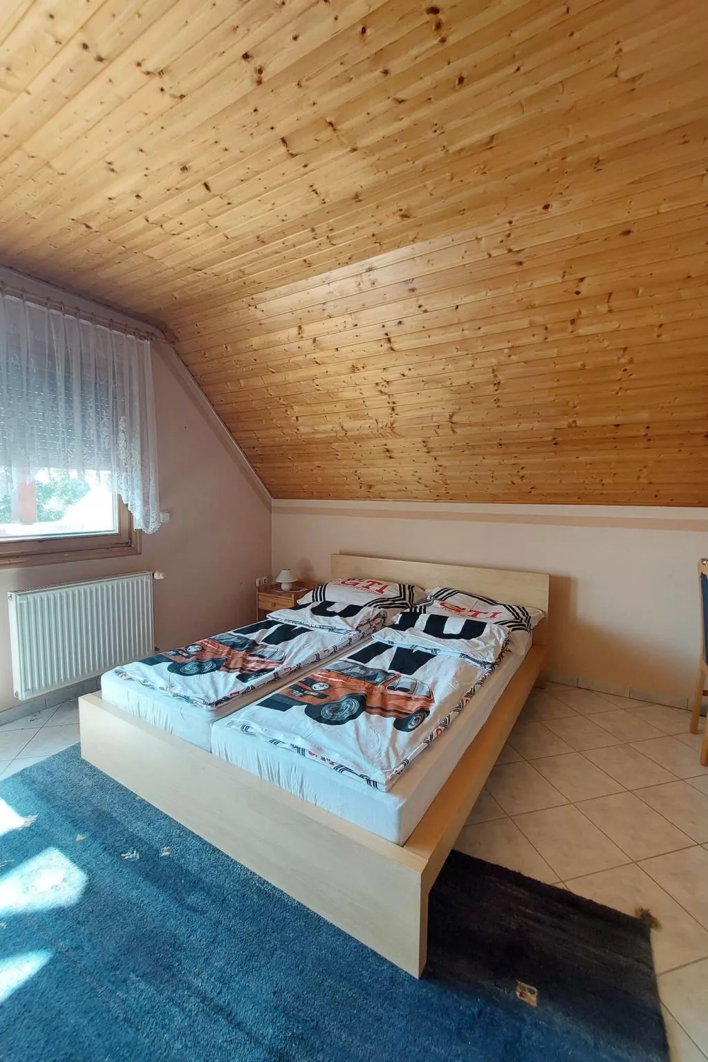 Schöne Ferienwohnung in ruhiger Lage-Dedans