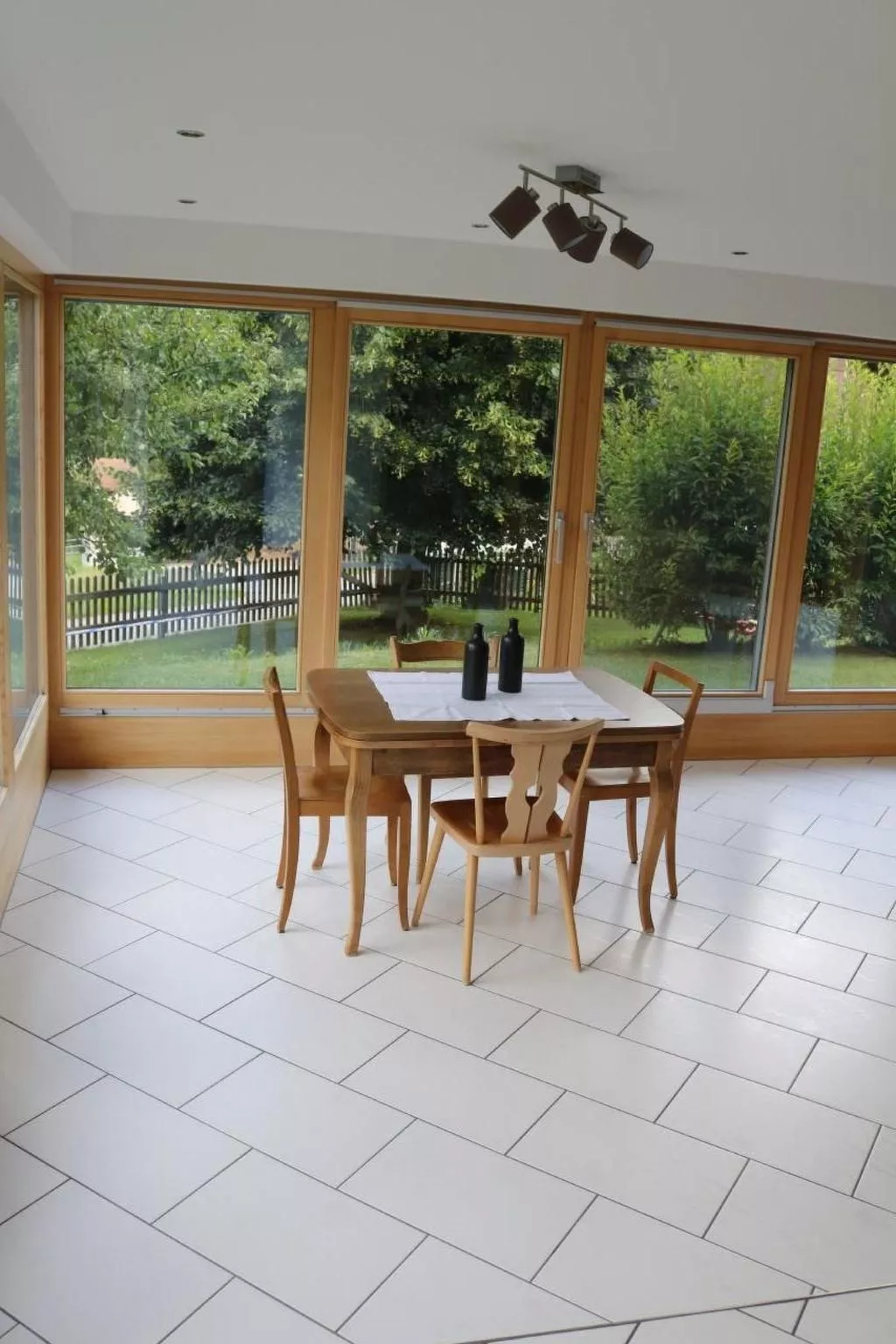 "Ferienwohnung ""Spel Rein"" Cumpadials"-Drinnen