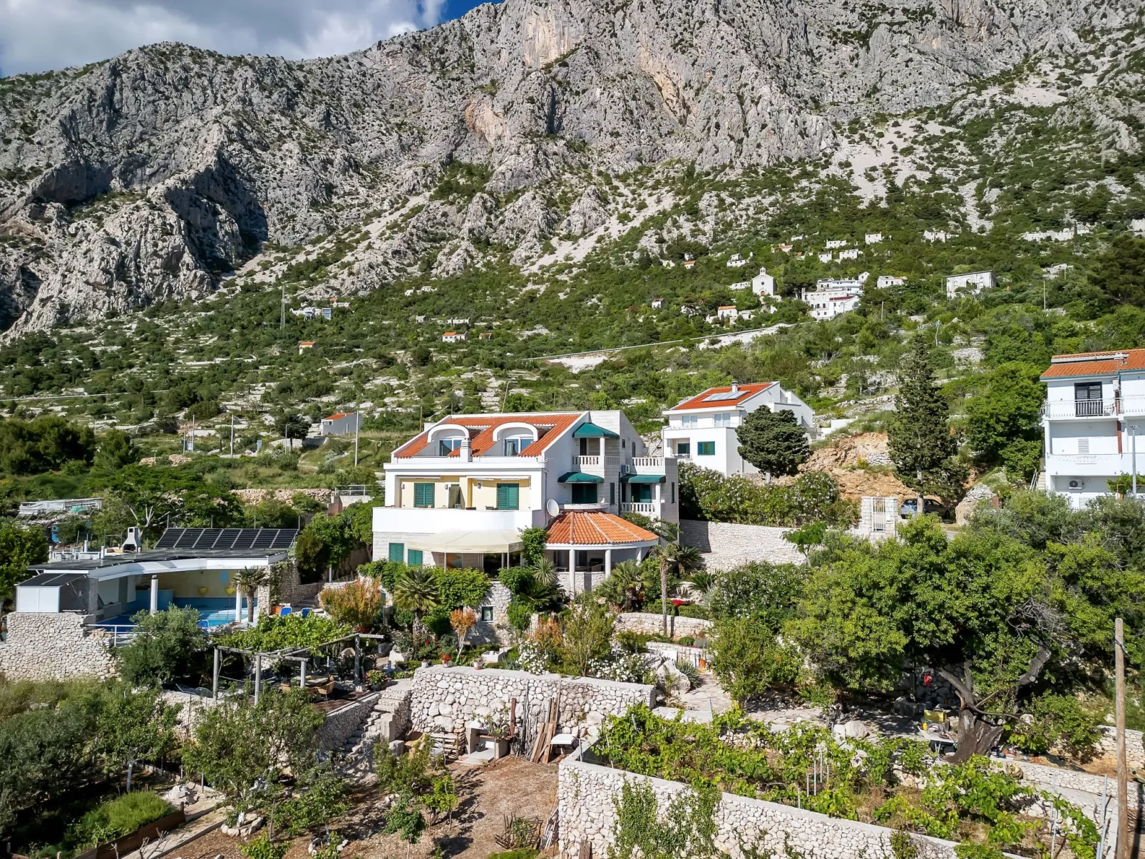 Villa Margitta mit Pool, Tennisplatz und Meerblick-Outside