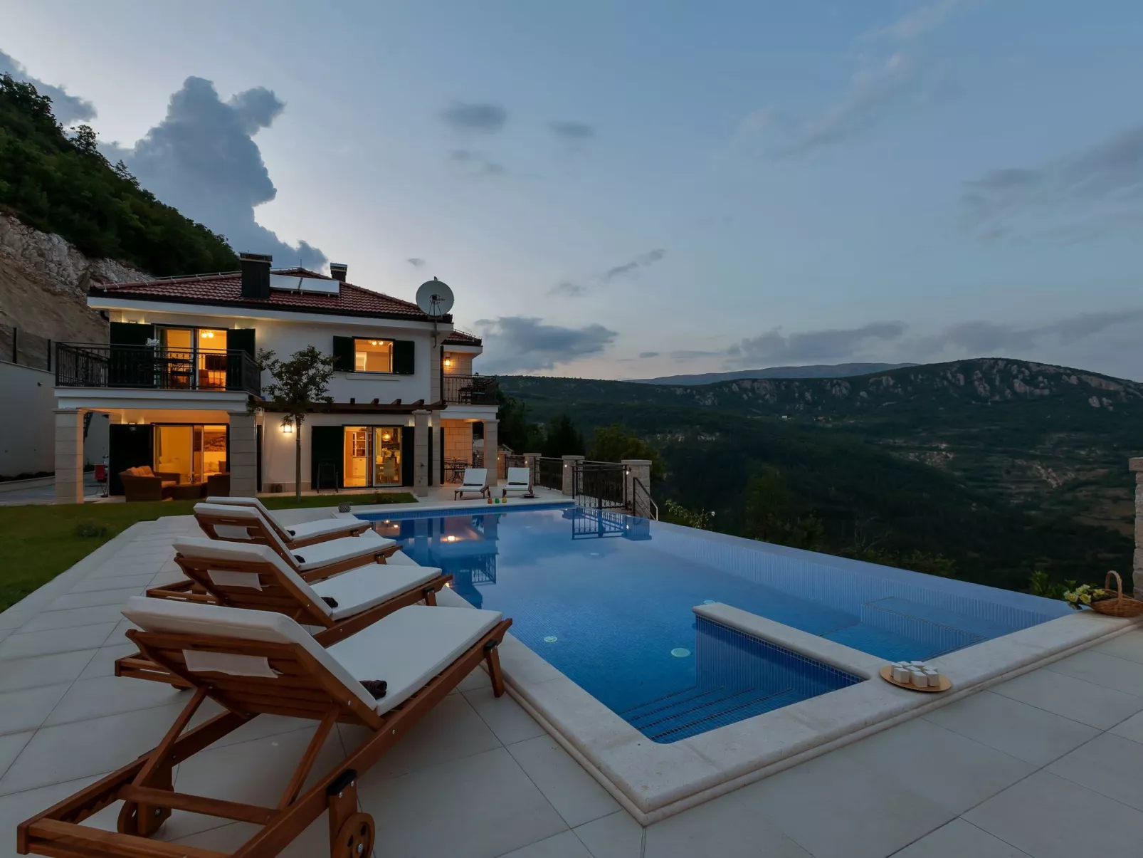 Villa mit Panorama-Dehors