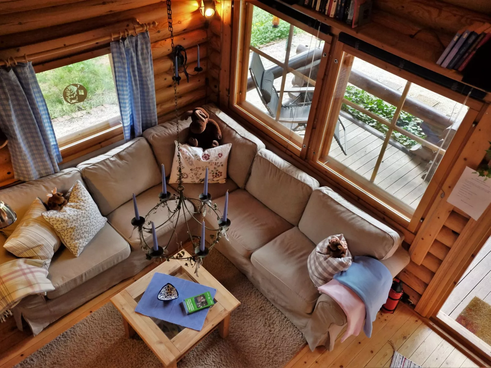 Finnisches Holzhaus-Drinnen