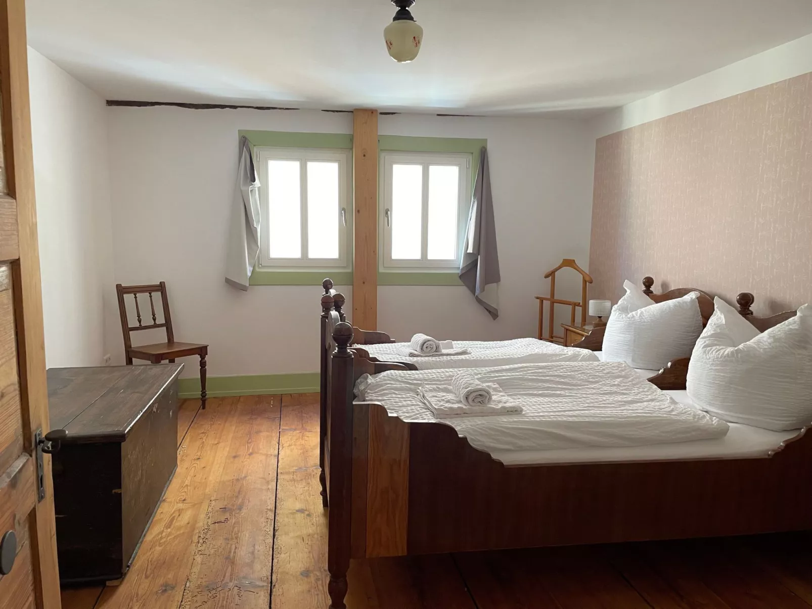 Nassauer Forsthaus-Drinnen