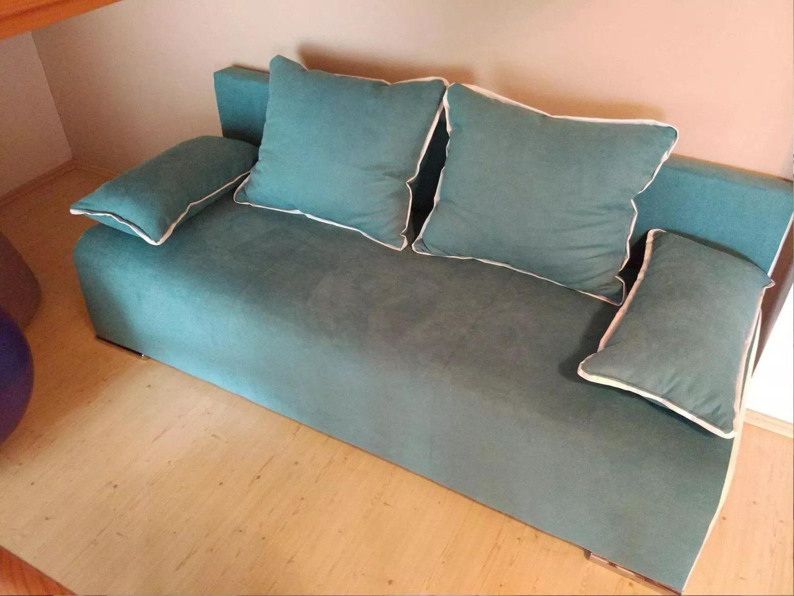 Mit eigener Sonnenterrasse-Drinnen