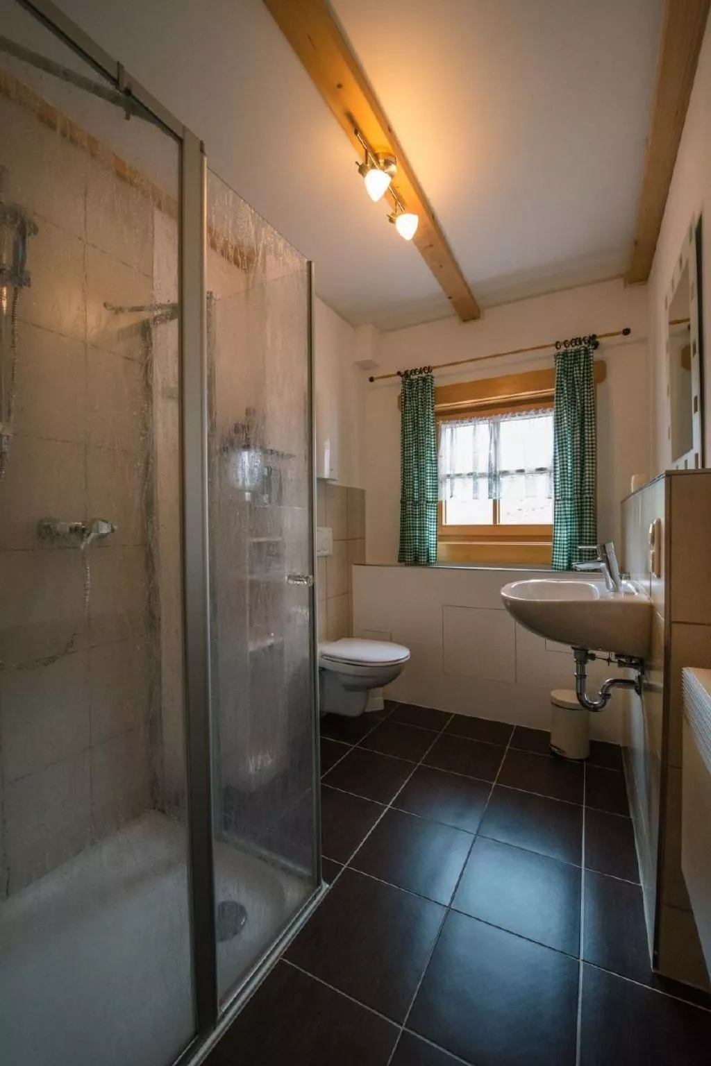 Pfenniggeiger- Hütte-Dedans