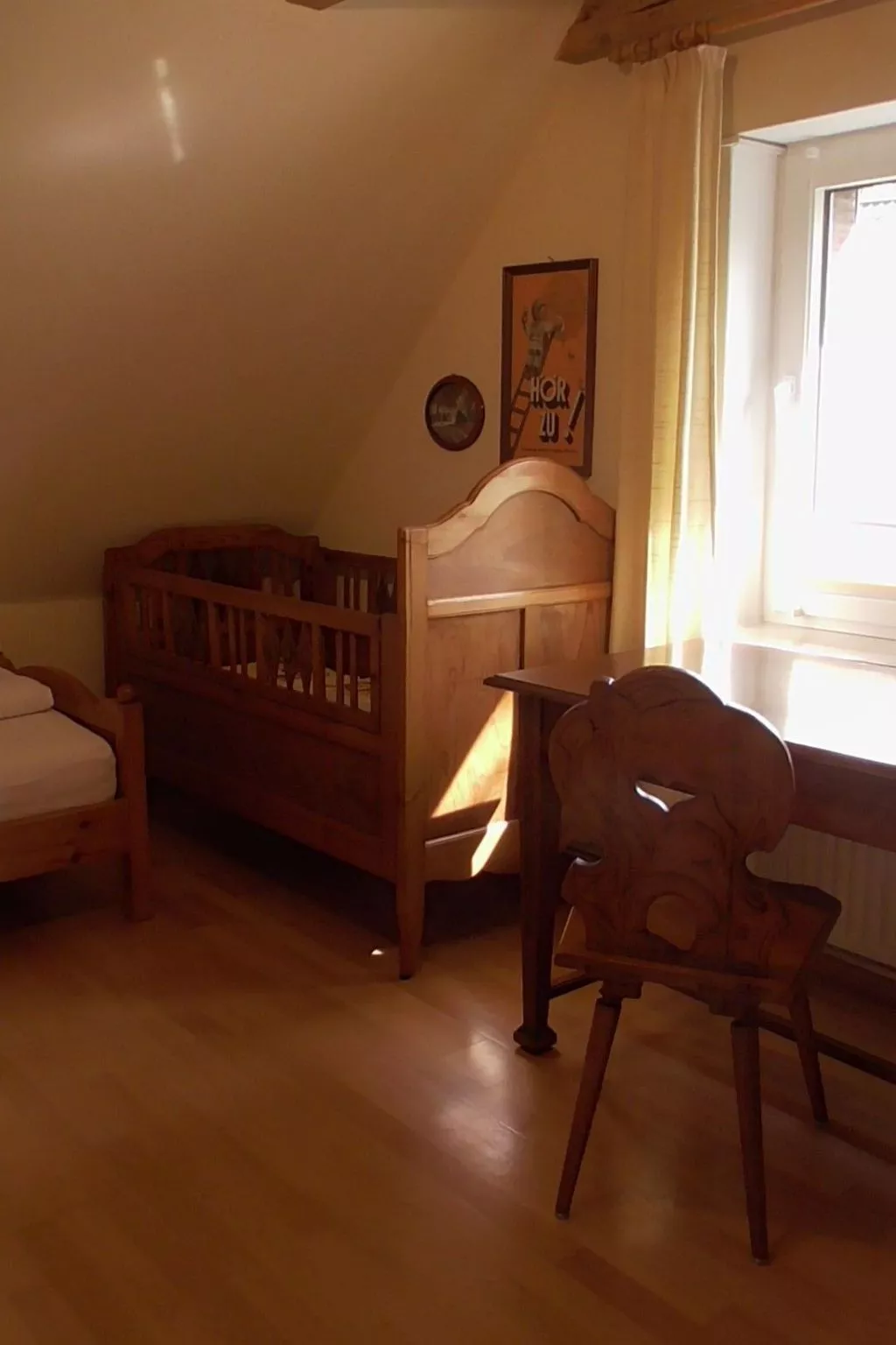 Mit überdachter Terrasse und Carport-Drinnen