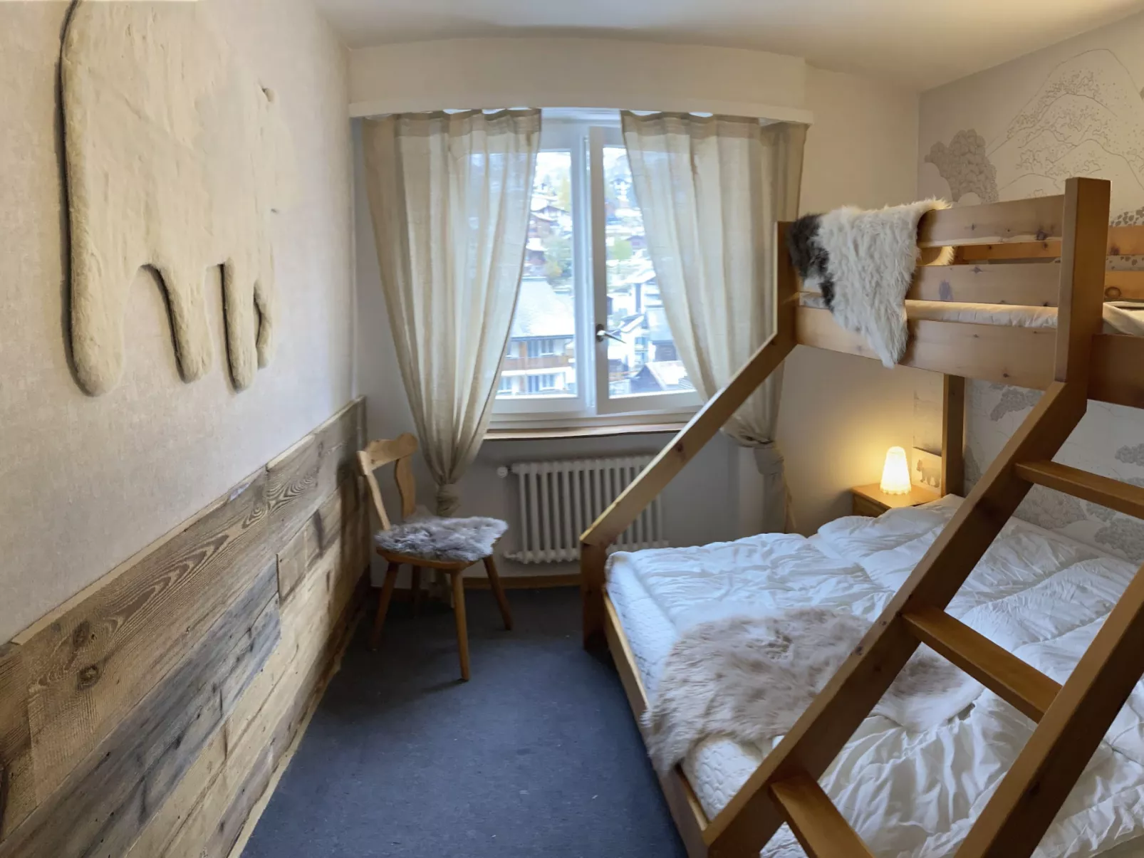 Geräumiges 3.5-Zimmer - Zentral - Balkon - Haus Dala-Image-tags.info