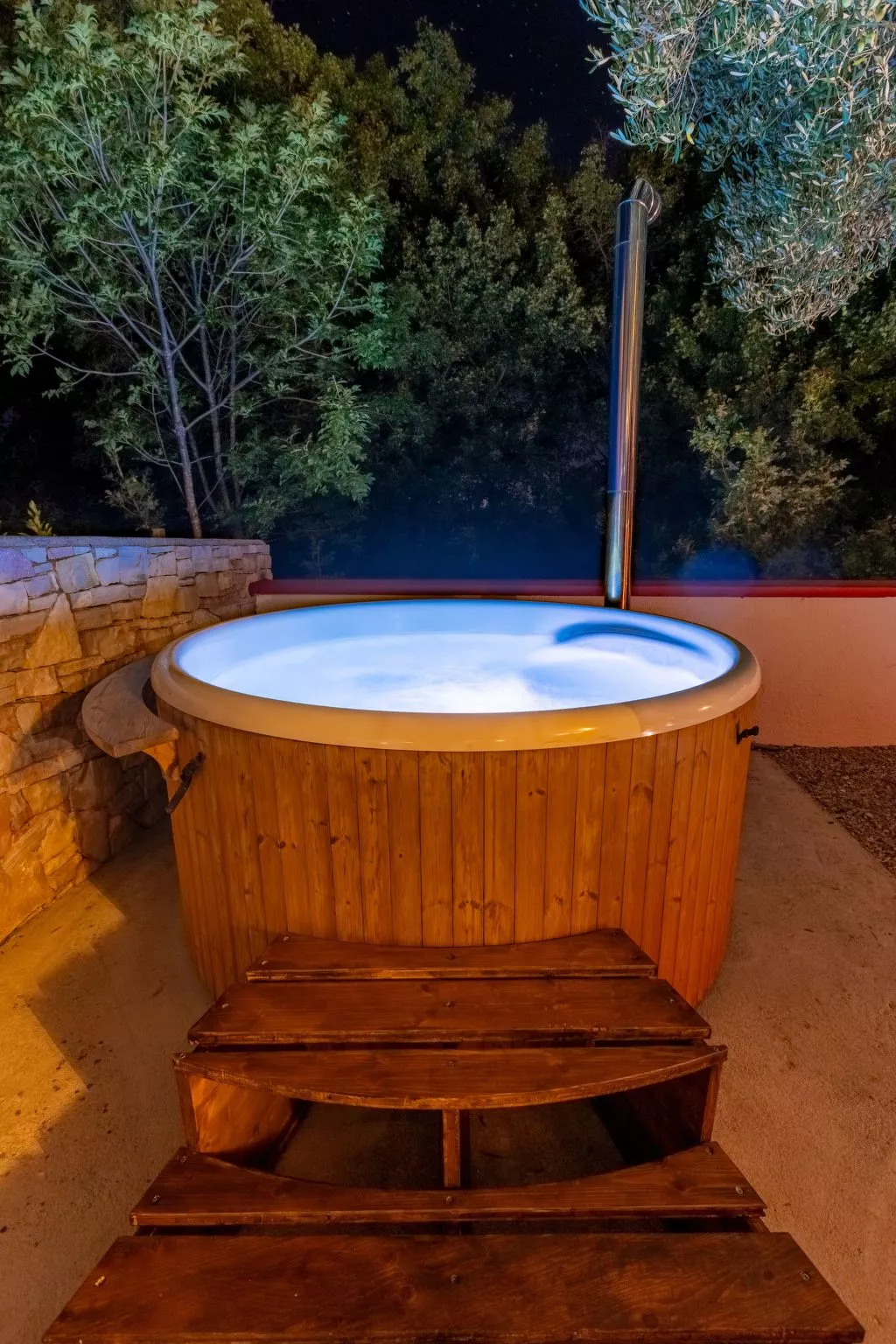 Detailgestaltete Villa mit Pool, Sauna und Hot Tub-Outside