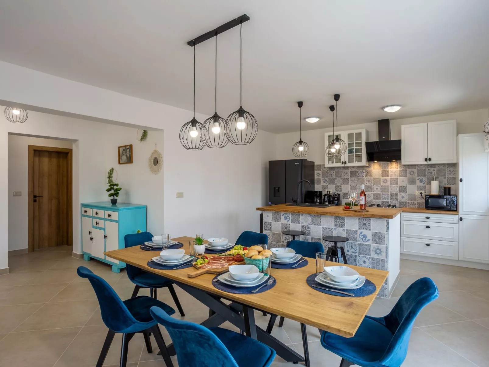 Schönes Ferienhaus in Modrusani mit Großem Garten-Drinnen