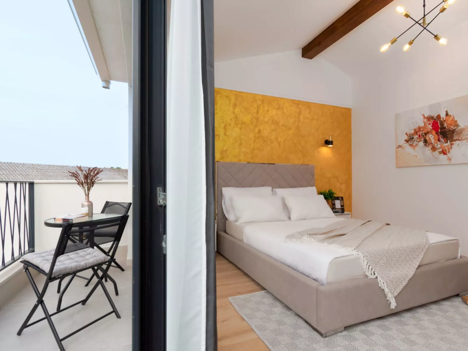 Designer Villa Simone - Modern und Heritage Style-Inside