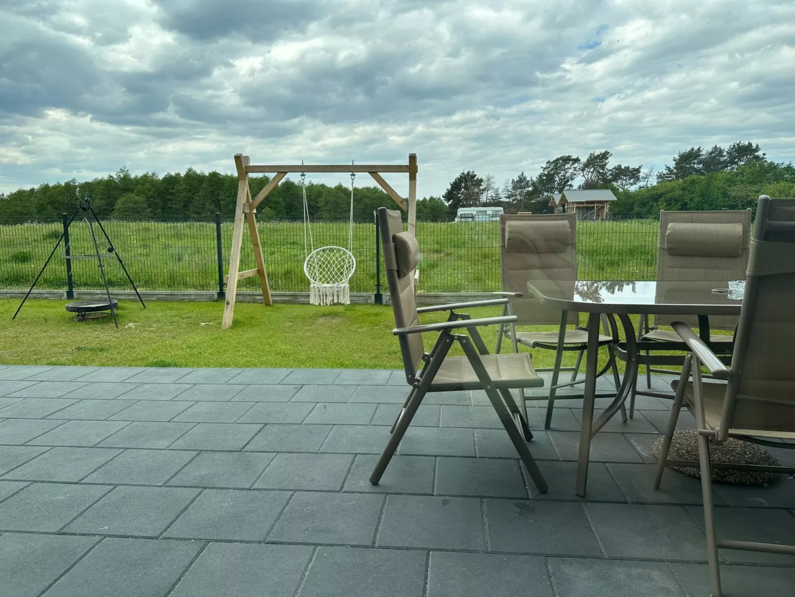 Double Bernstein-Outside