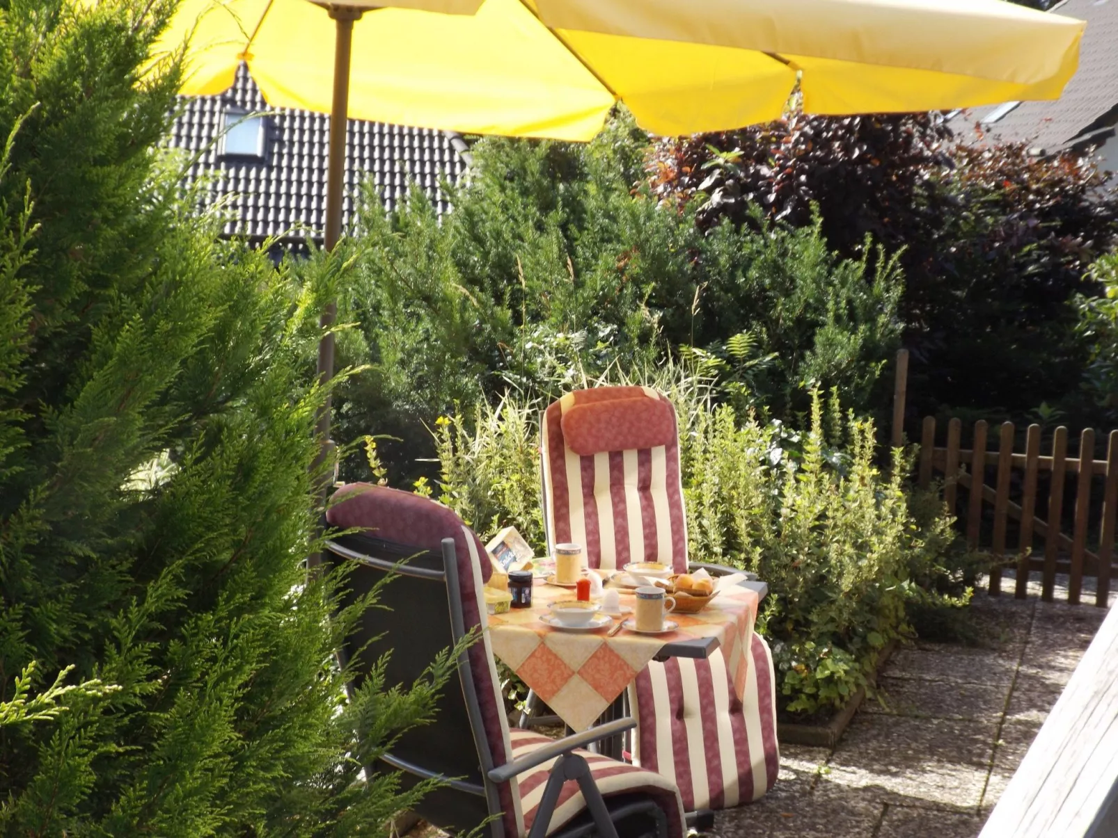 Premium-Ferienwohnung mit Bergblick im Haus Hopfe-Draußen