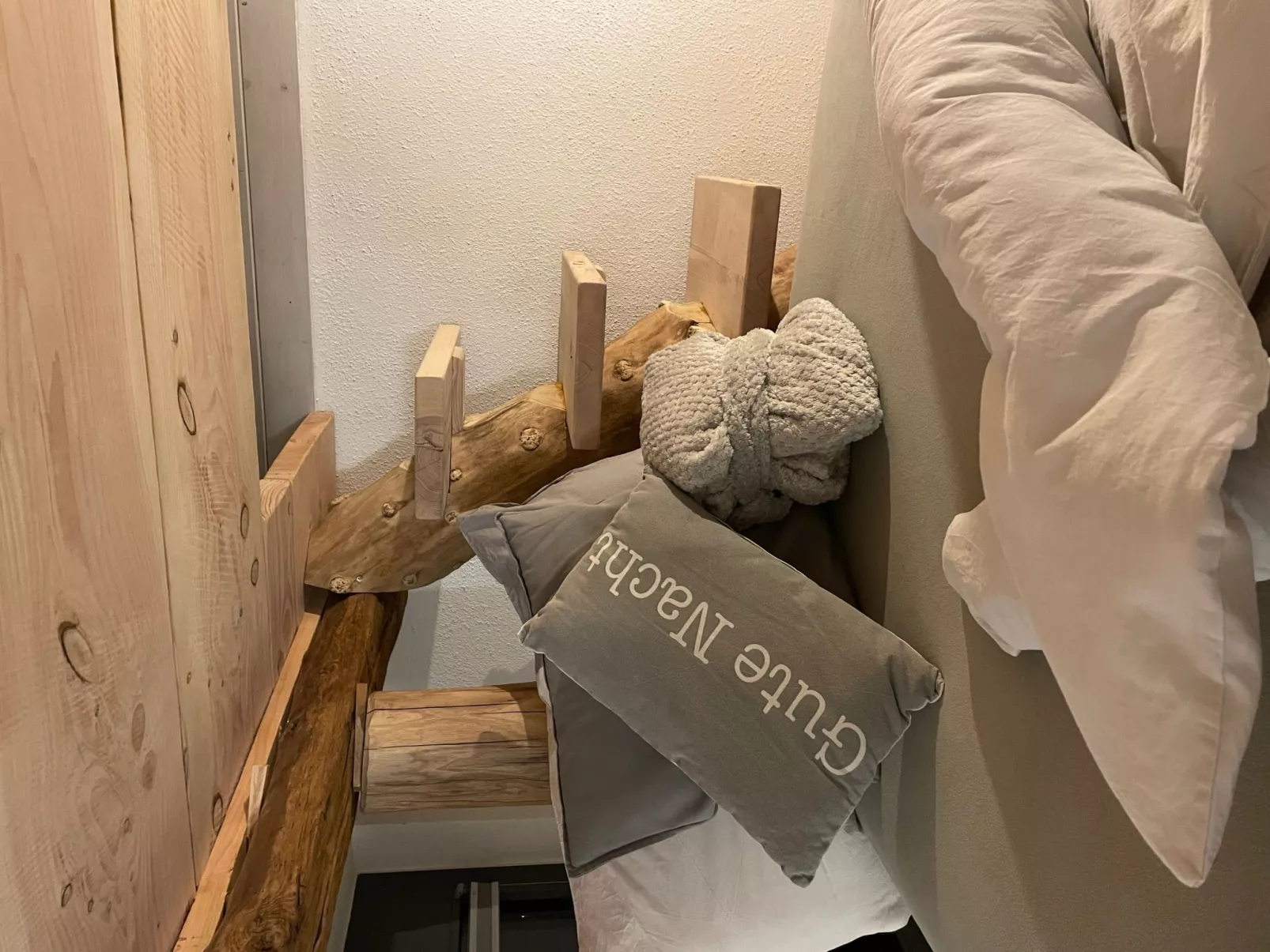 Max Mountain View-Drinnen