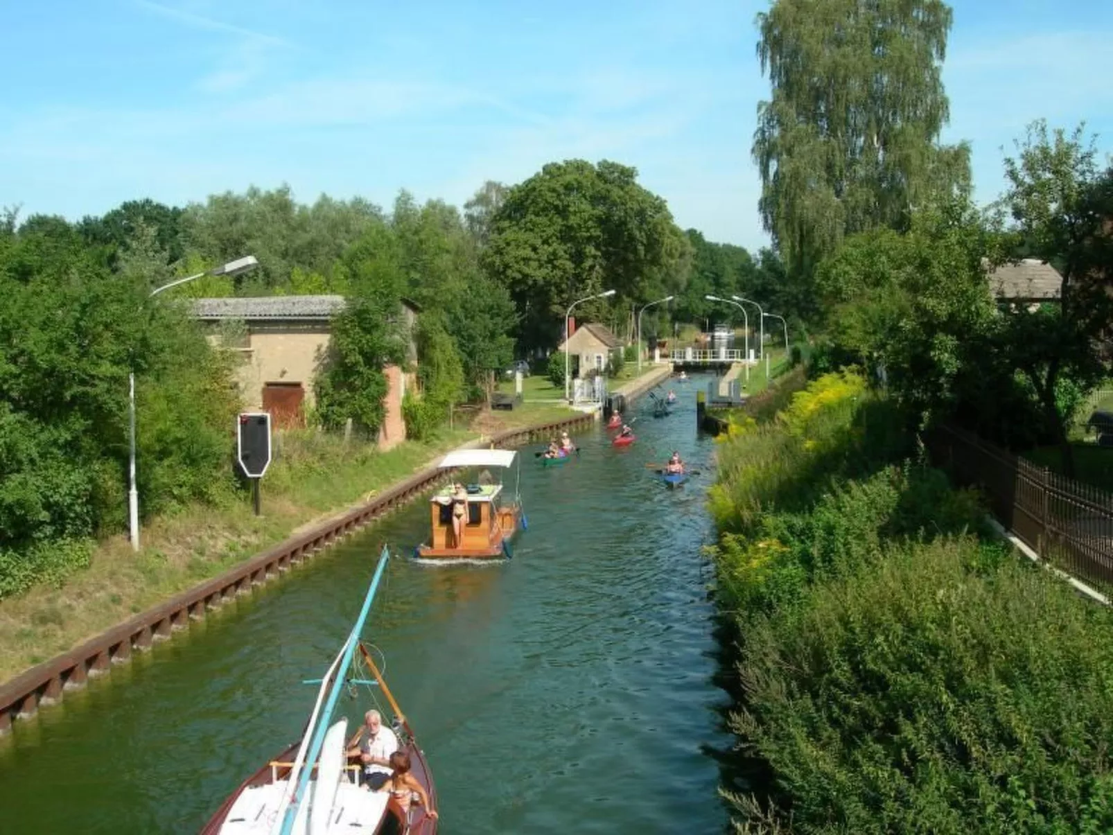 Wasserschleuse in Wesenberg-Strasen-Image-tags.info