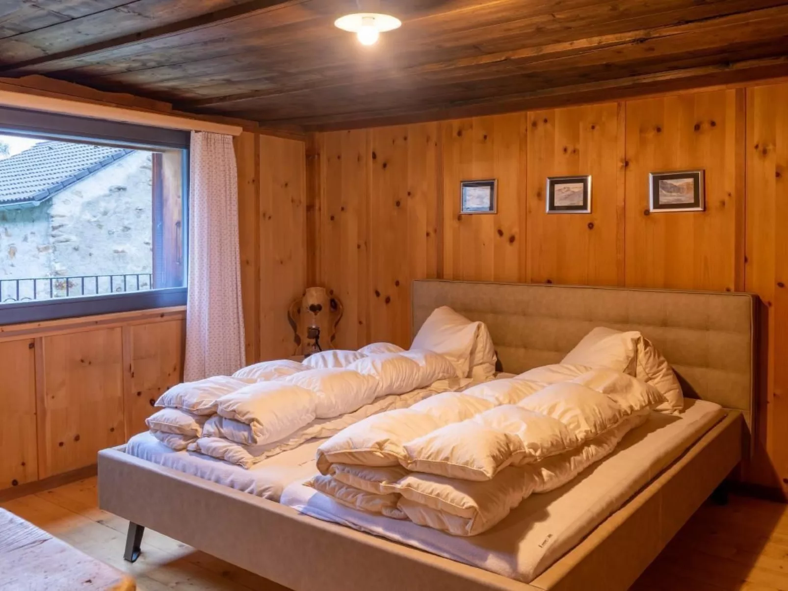 Maiensäss 5.5 Zi sonnig und rustikal-Drinnen