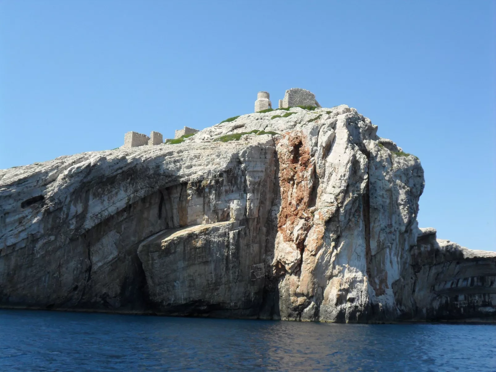 Apartment Cinthija mit Balkon direkt am Strand-Outside