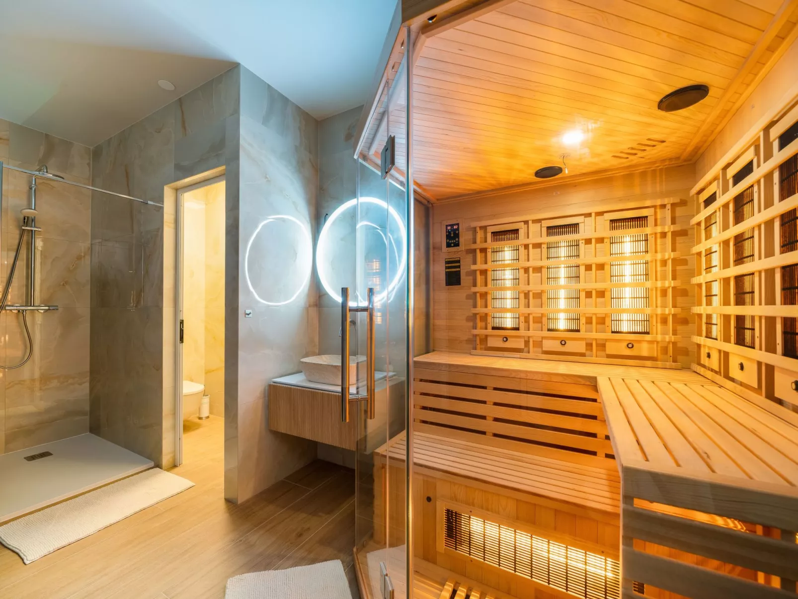 Stylisches Haus für 8 Personen und 4 Kinder-Inside