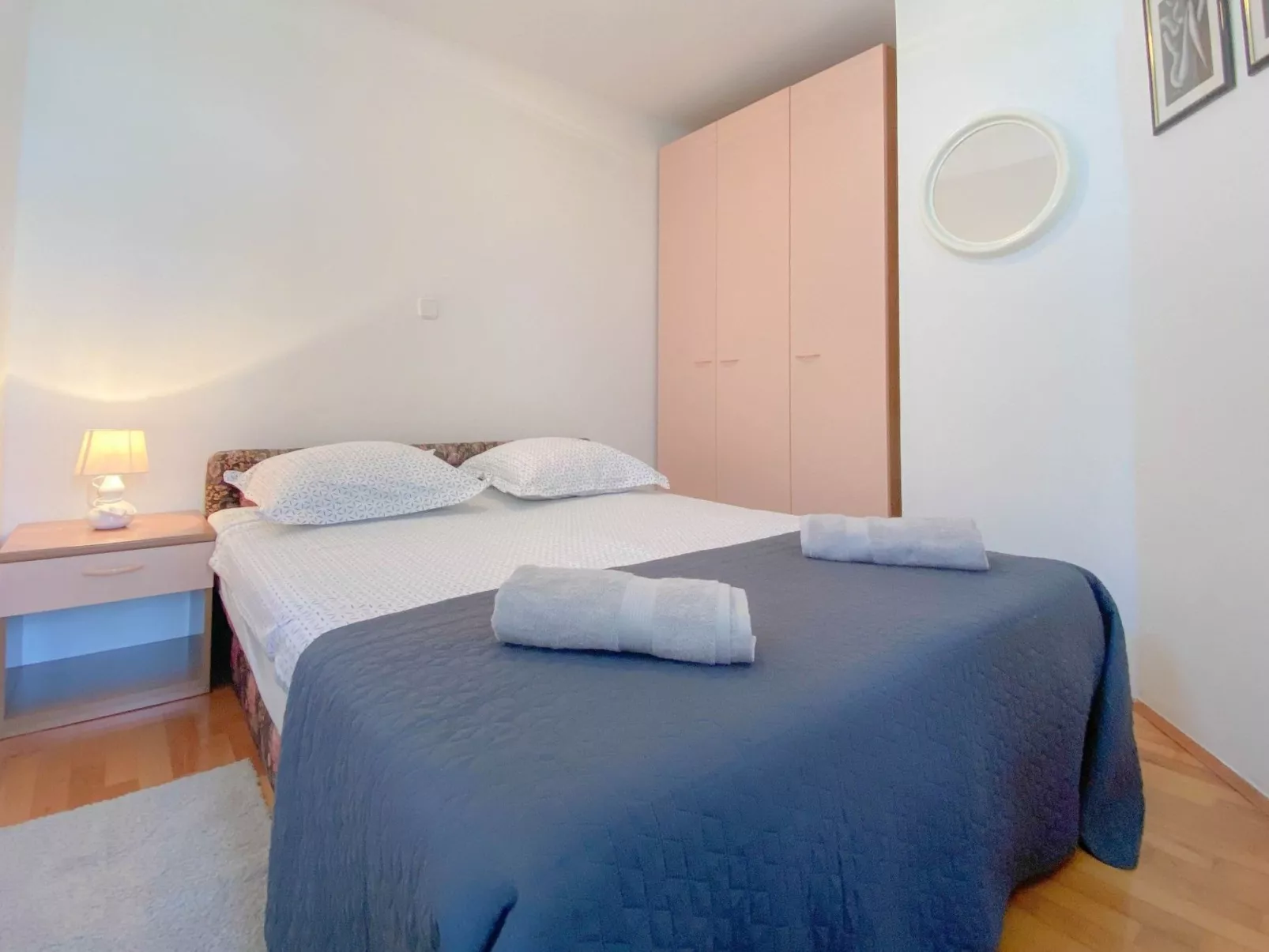 Wohnung "Romina" direkt am Strand-Drinnen