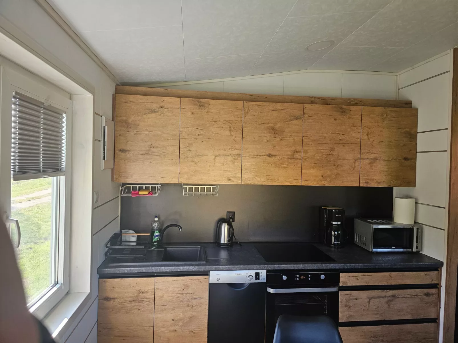 Ganzjährig bewohnbares Ferienhaus - grün-Drinnen