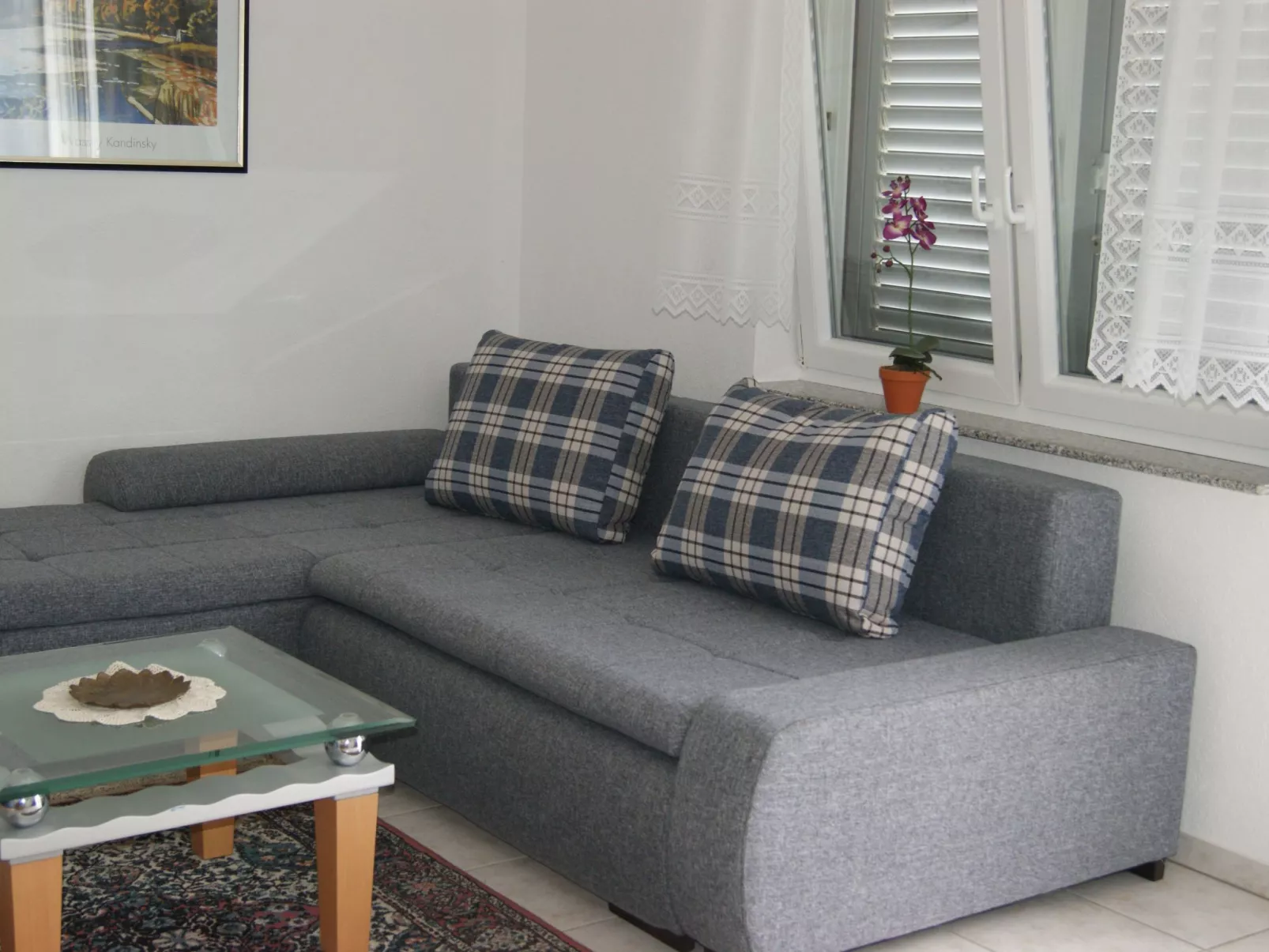 FeWo 2, mit 1. Schlafzimmer für 4. Personen mit Balkon im ersten Obergeschoss g-Inside