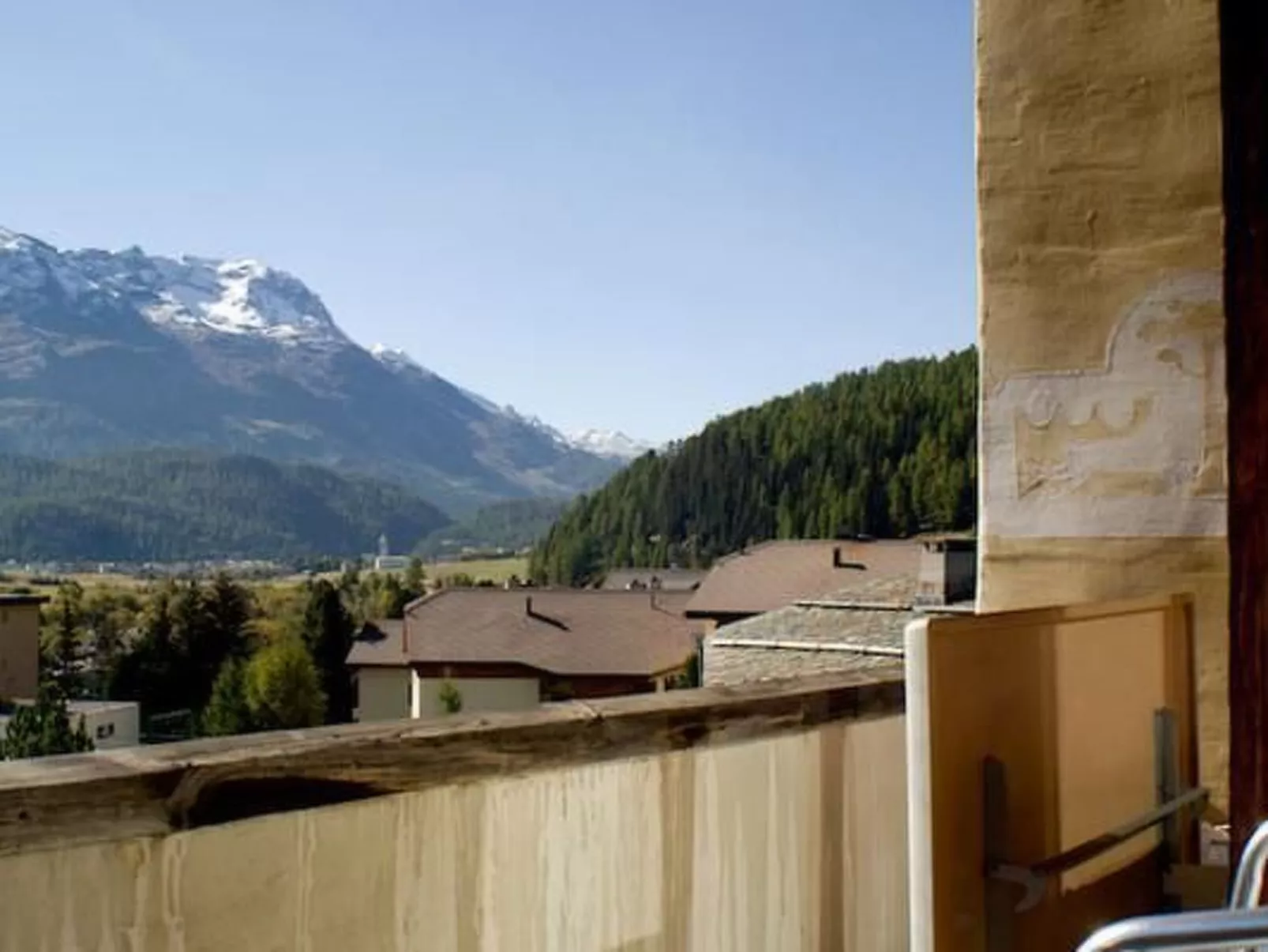 Chesa Tauschna - Draußen