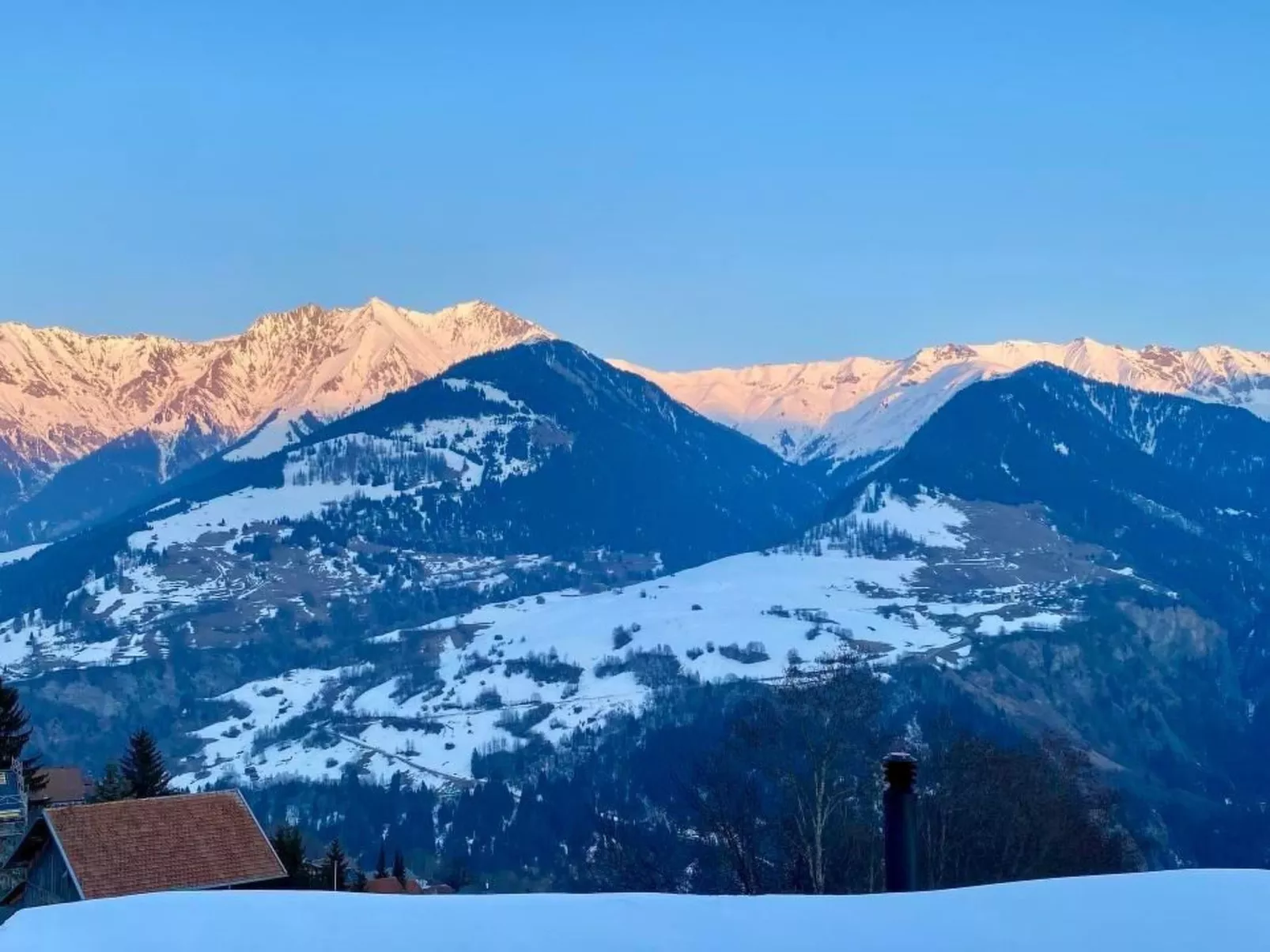 Lumnezia Lux-Image-tags.info