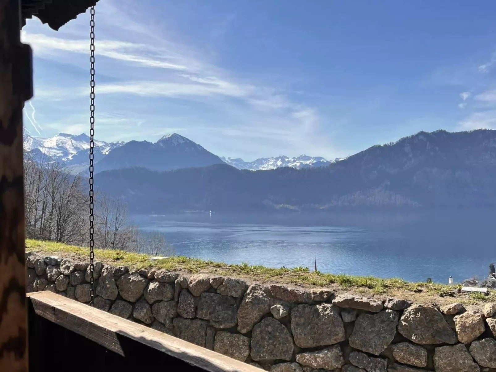 SPYCHER WEGGIS-Draußen