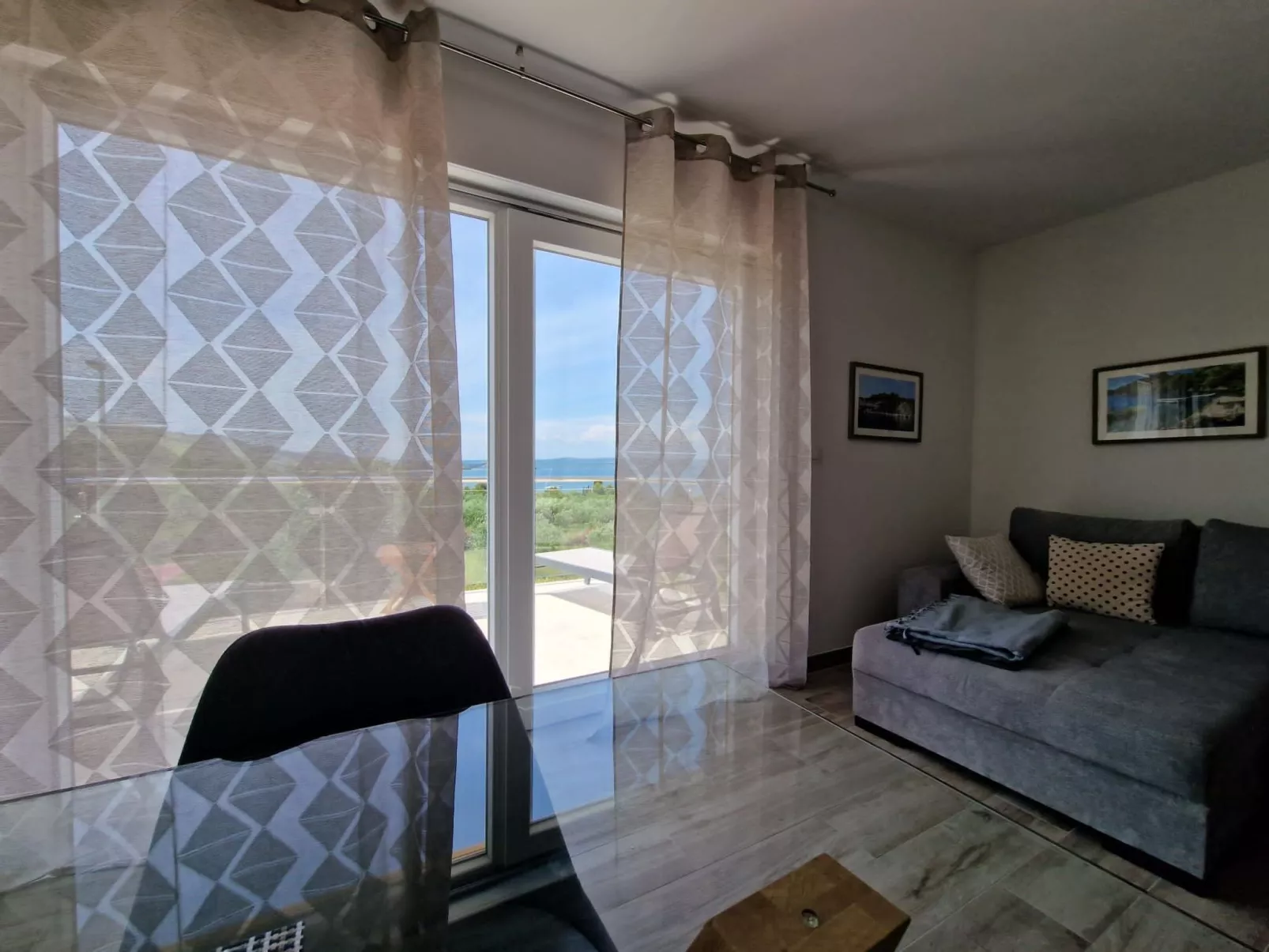 Großes Ferienhaus zur alleinigen Nutzung mit Pool-Image-tags.info