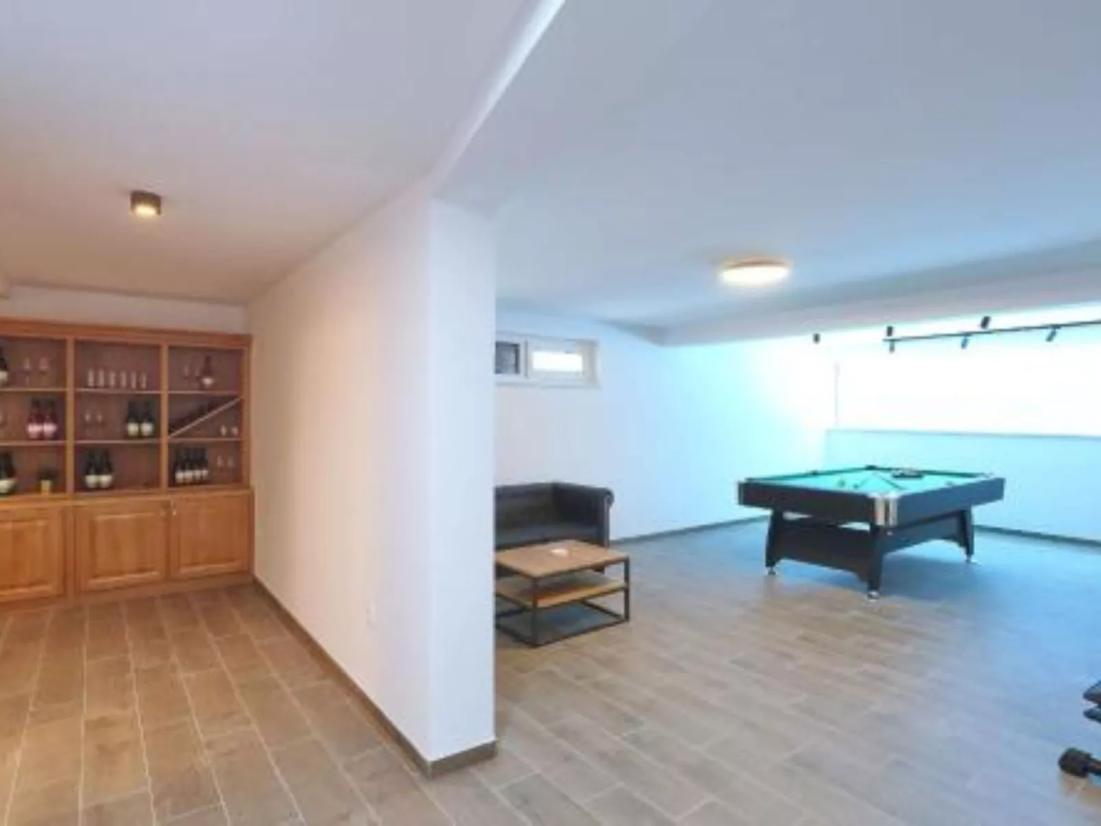 Villa Petra mit beheiztem Pool und Sauna-Image-tags.info