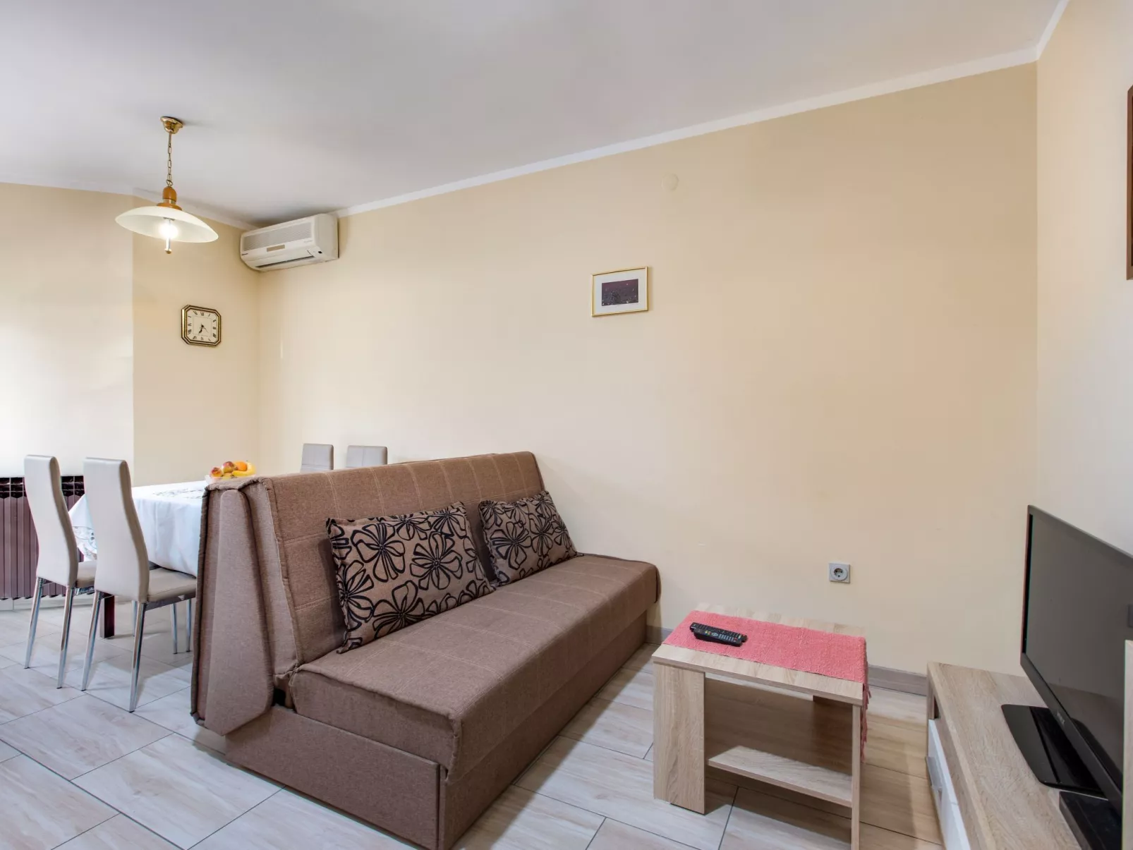 Schöne Wohnung "Apartman Mira 2"-Inside