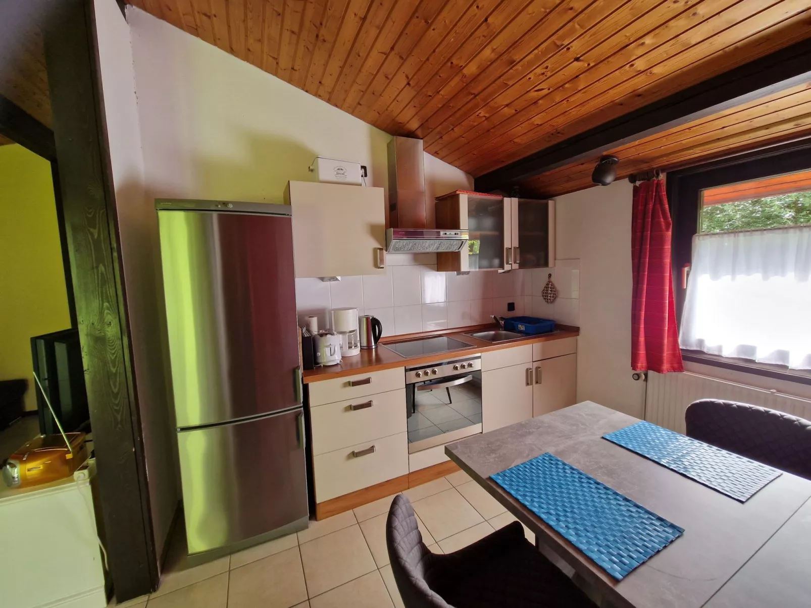 Robinson-Image-tags.info