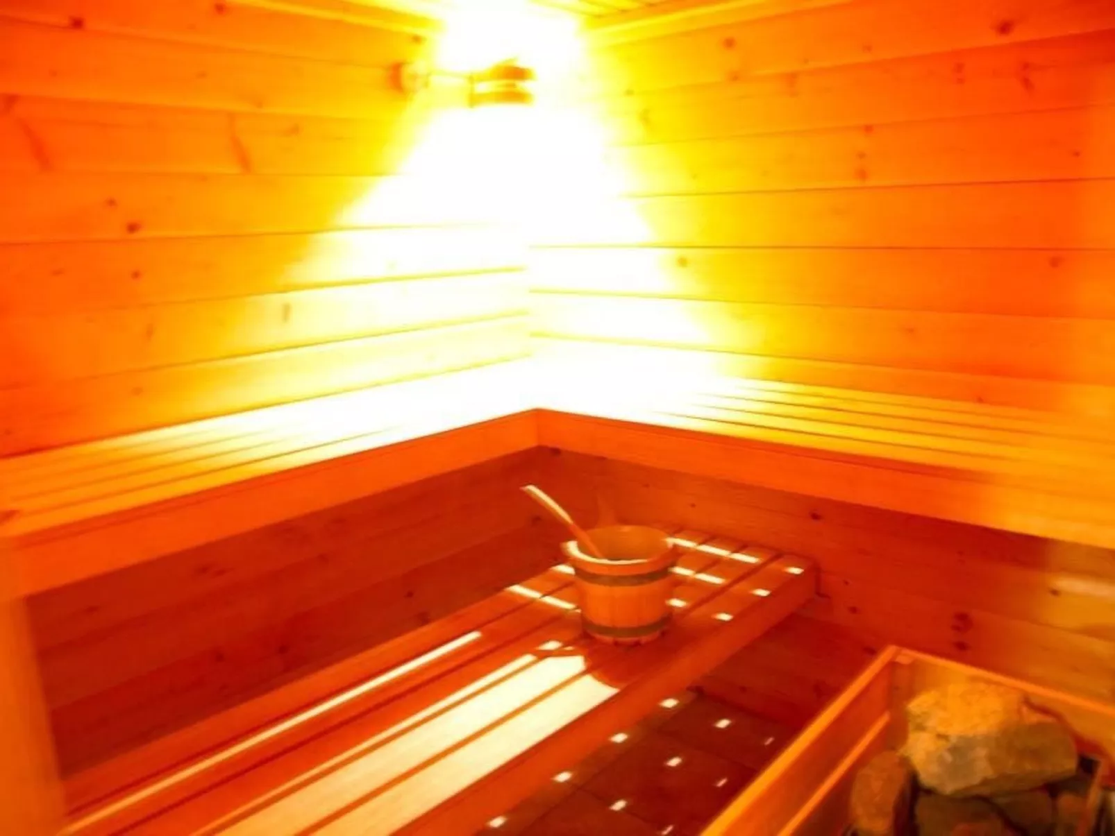 Komfortables Vollholzhaus in Fischertratten-Inside