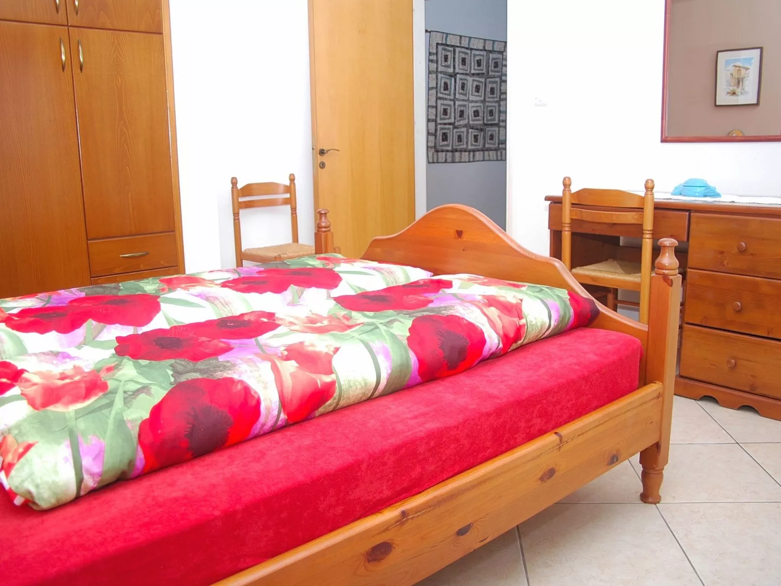 Für fünf Personen mit Balkon-Inside