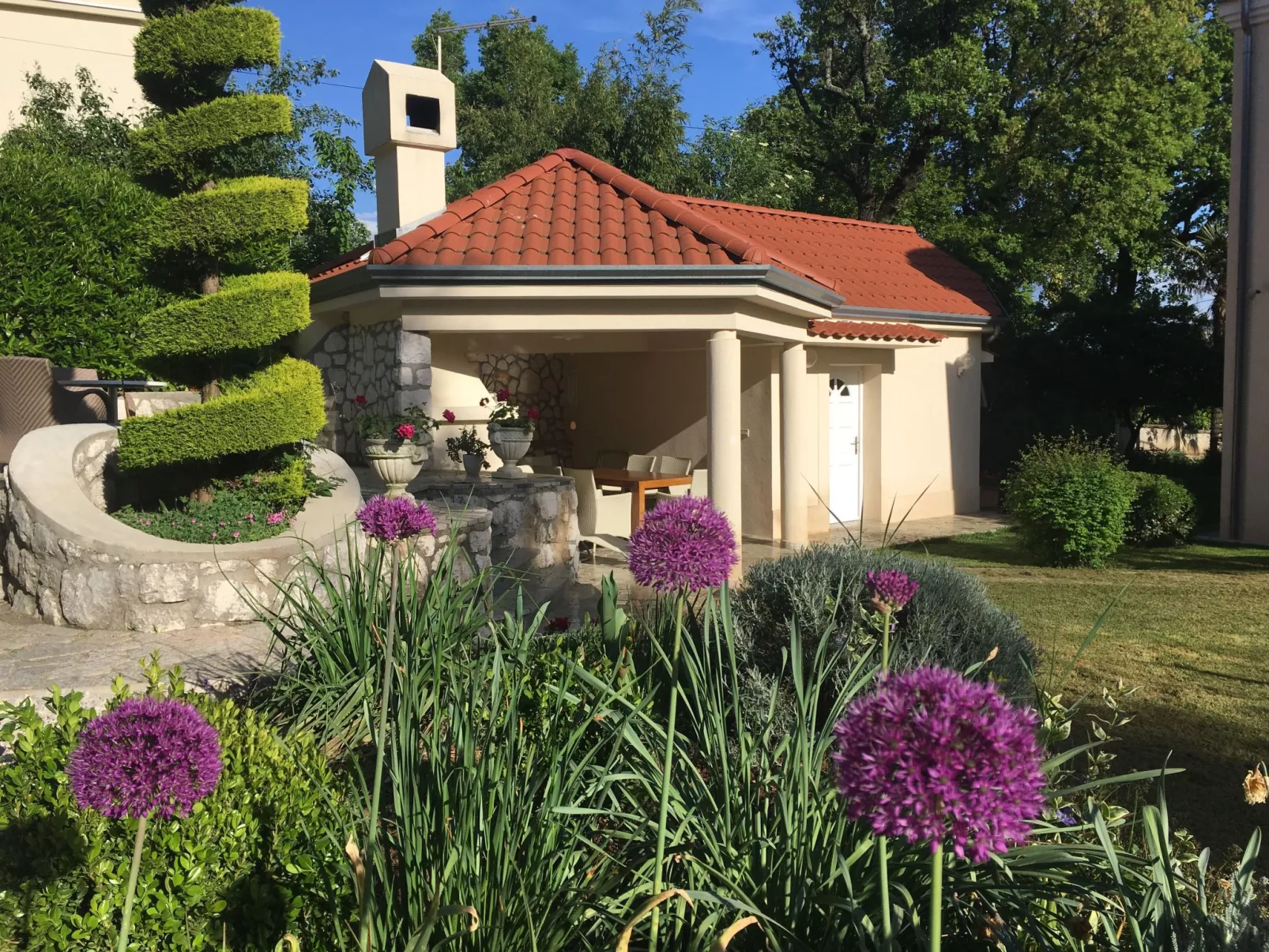 Mit Terrasse-Draußen