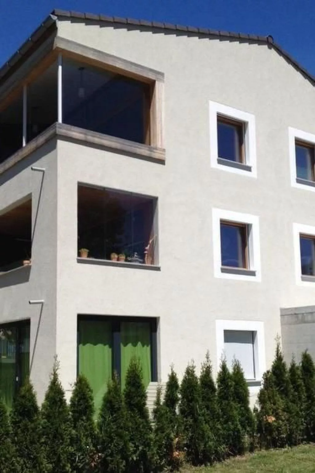 Chasa Ernst-Image-tags.info