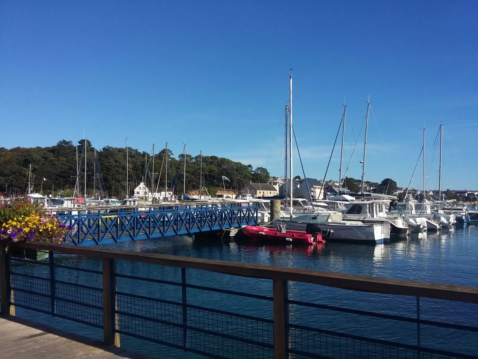 Gîte du four à pain (Unterkunft im Brotofen)-Dehors