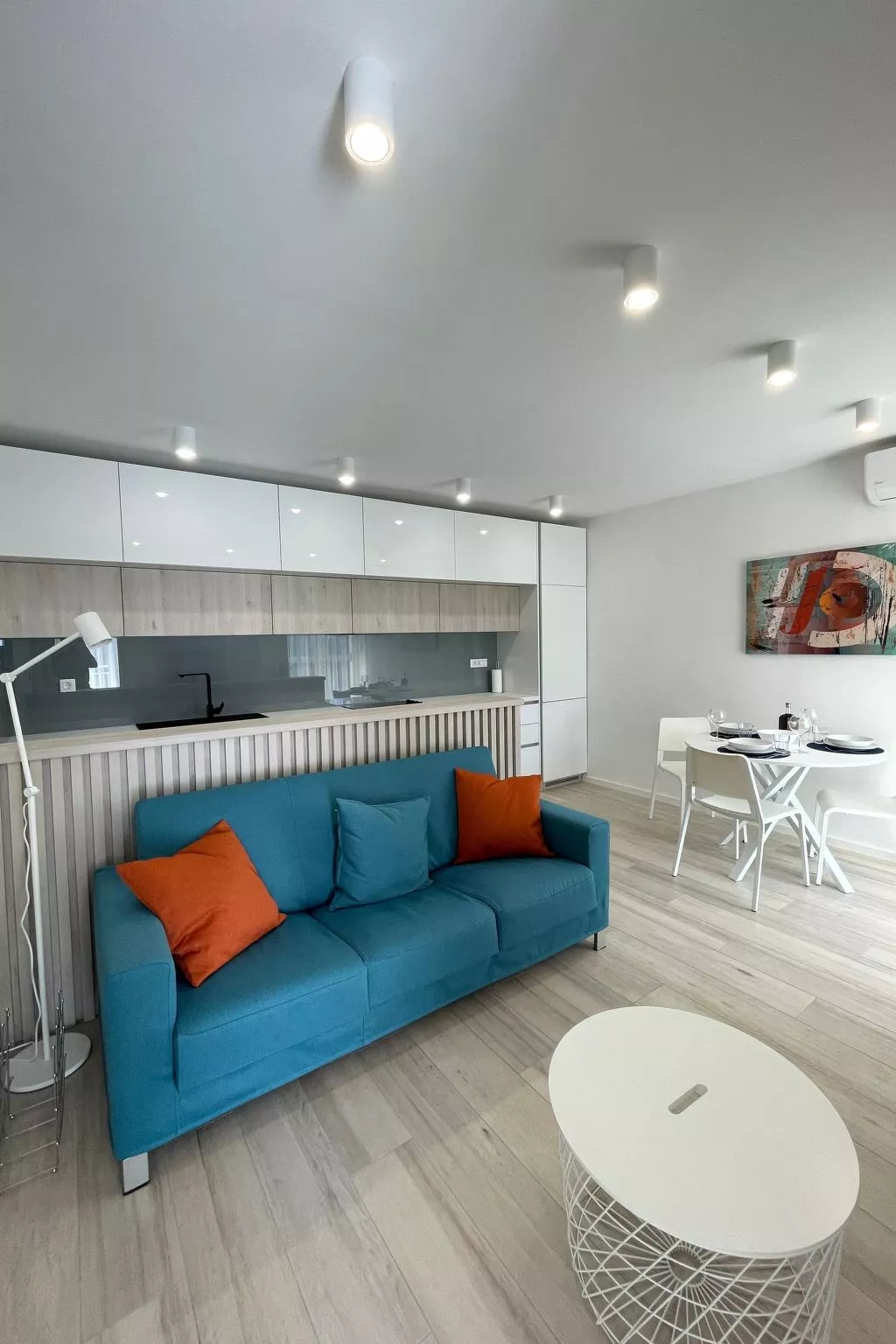 Punkt des Lebens 2-Drinnen