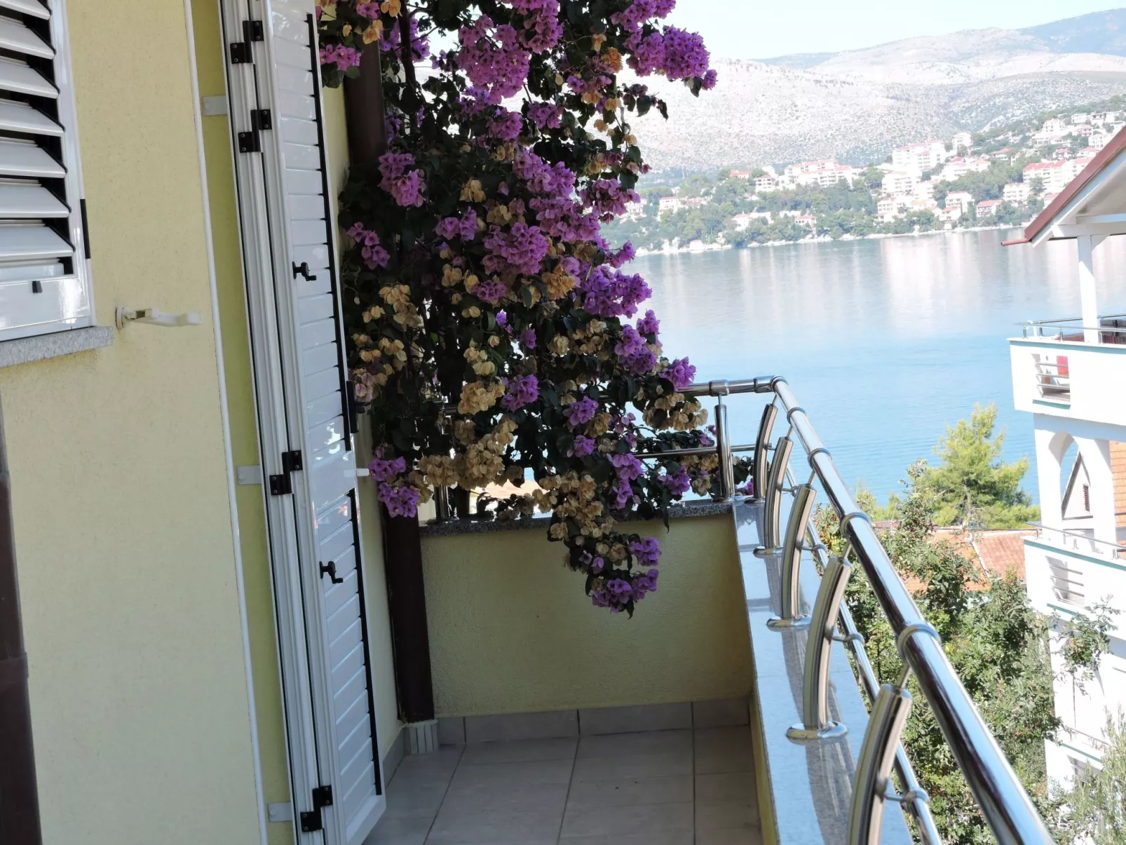 Villa Luna, Ap. 5 mit Pool-Draußen