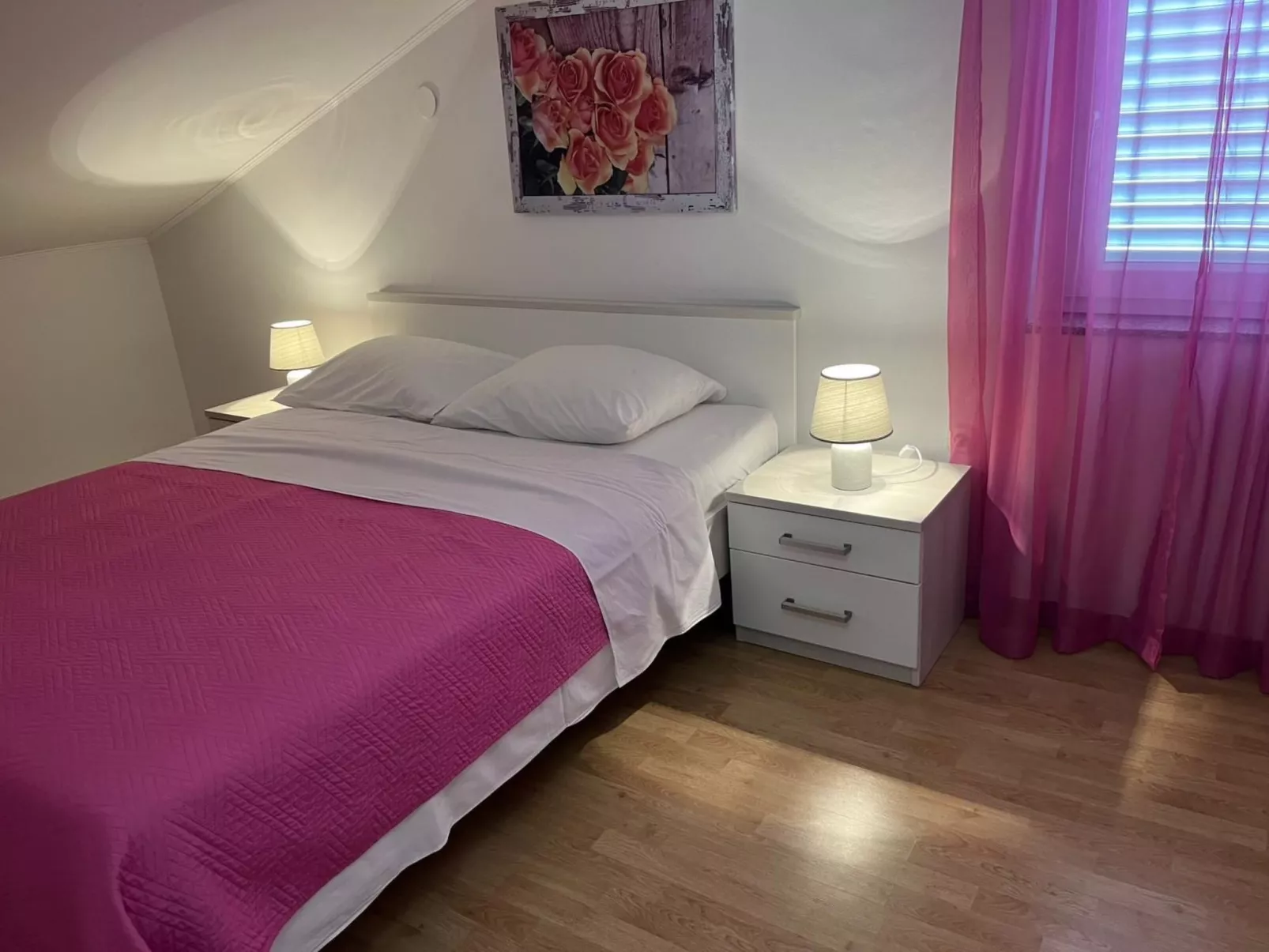 Meri 5 Villa-Drinnen