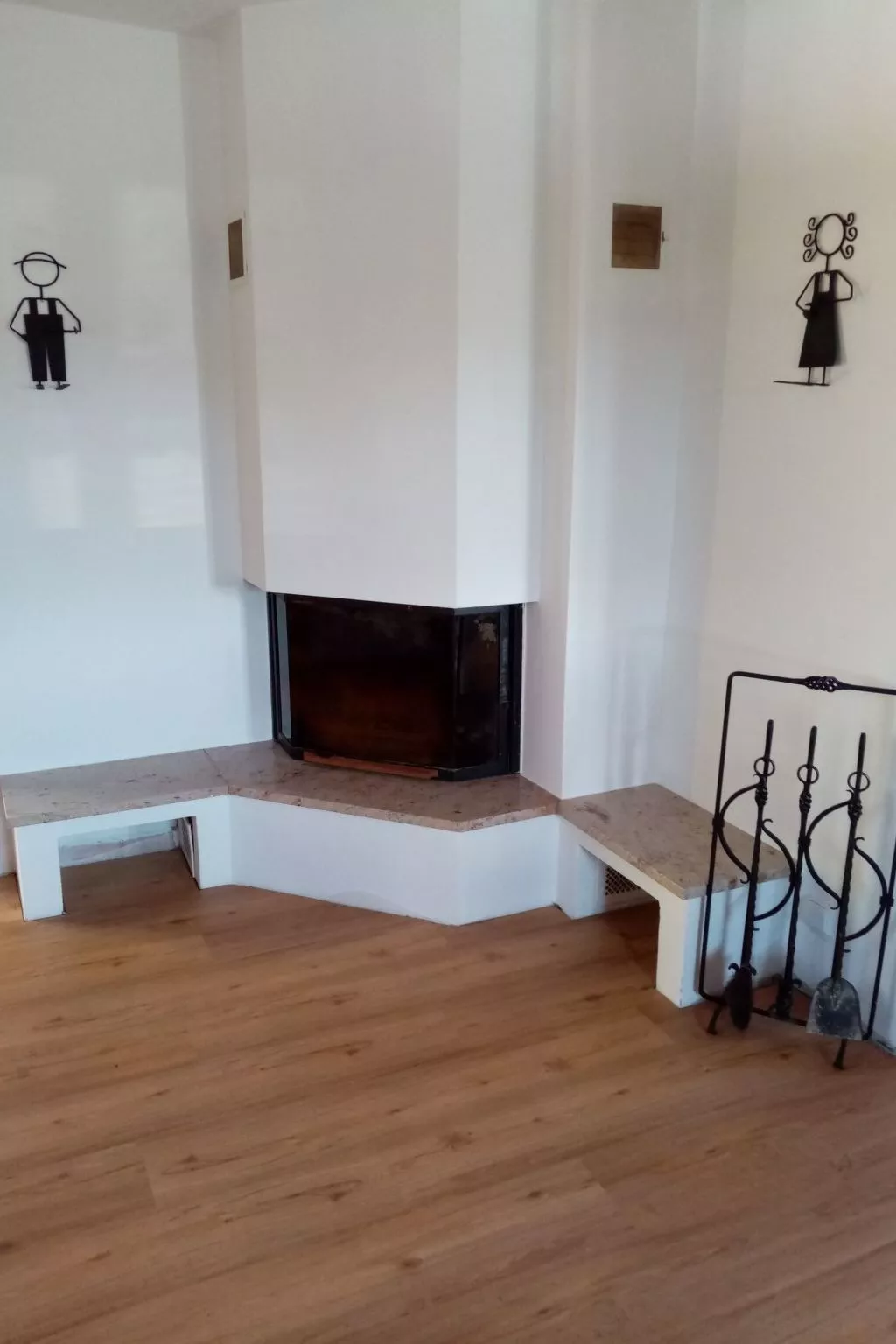 Haus in Kovárov mit Terrasse, Grill und Garten-Inside