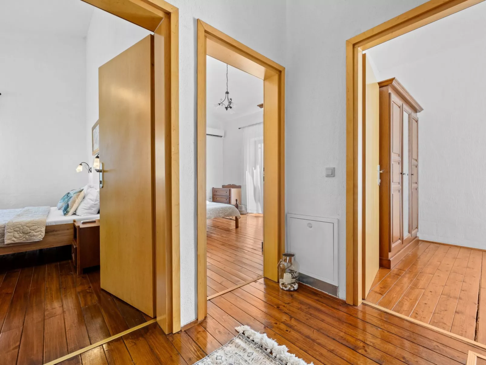 Villa Lara-Image-tags.info