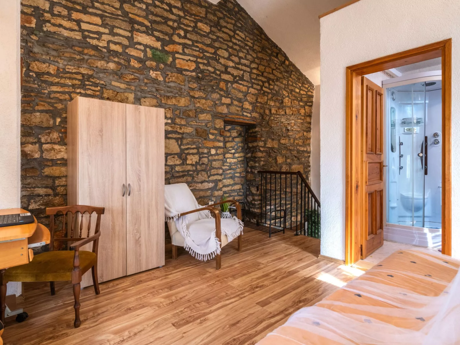 Apartment Larca-Dedans