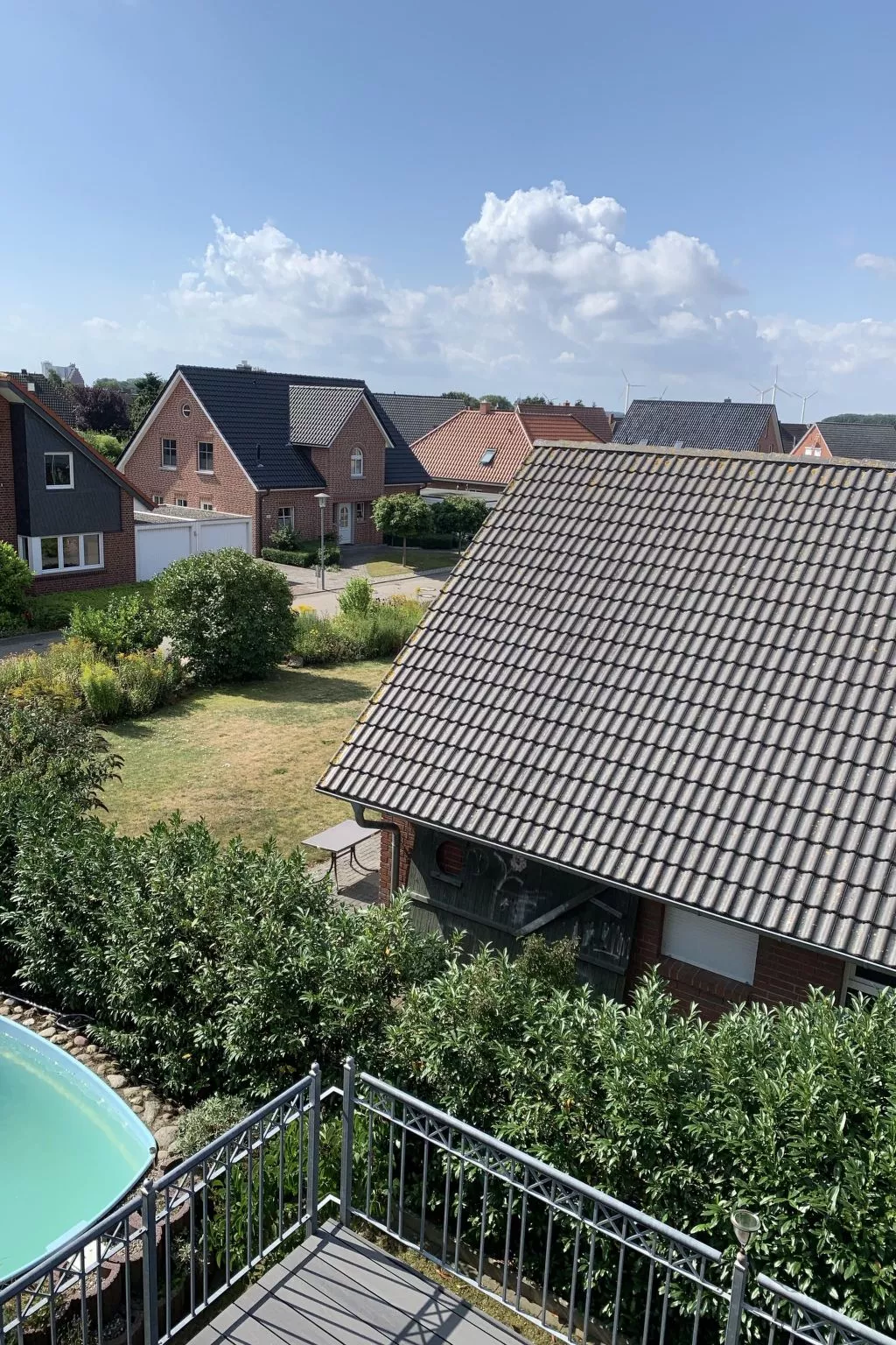 In ruhiger Lage mit großem Balkon-Dehors