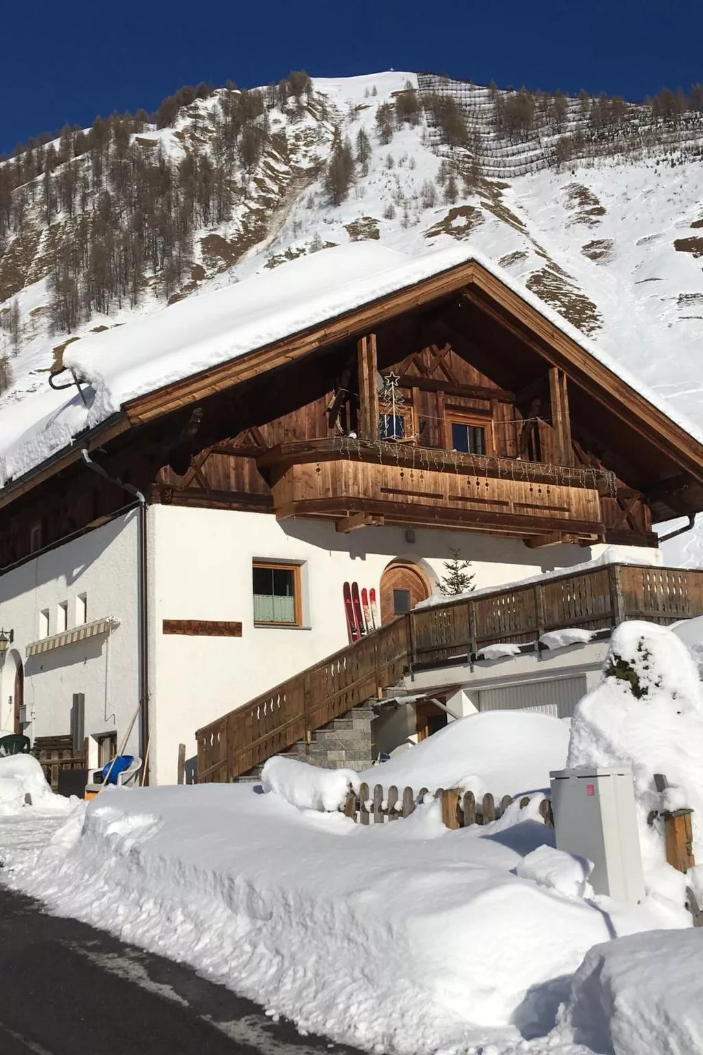 Mit Schwedenofen und großer Terrasse-Dehors