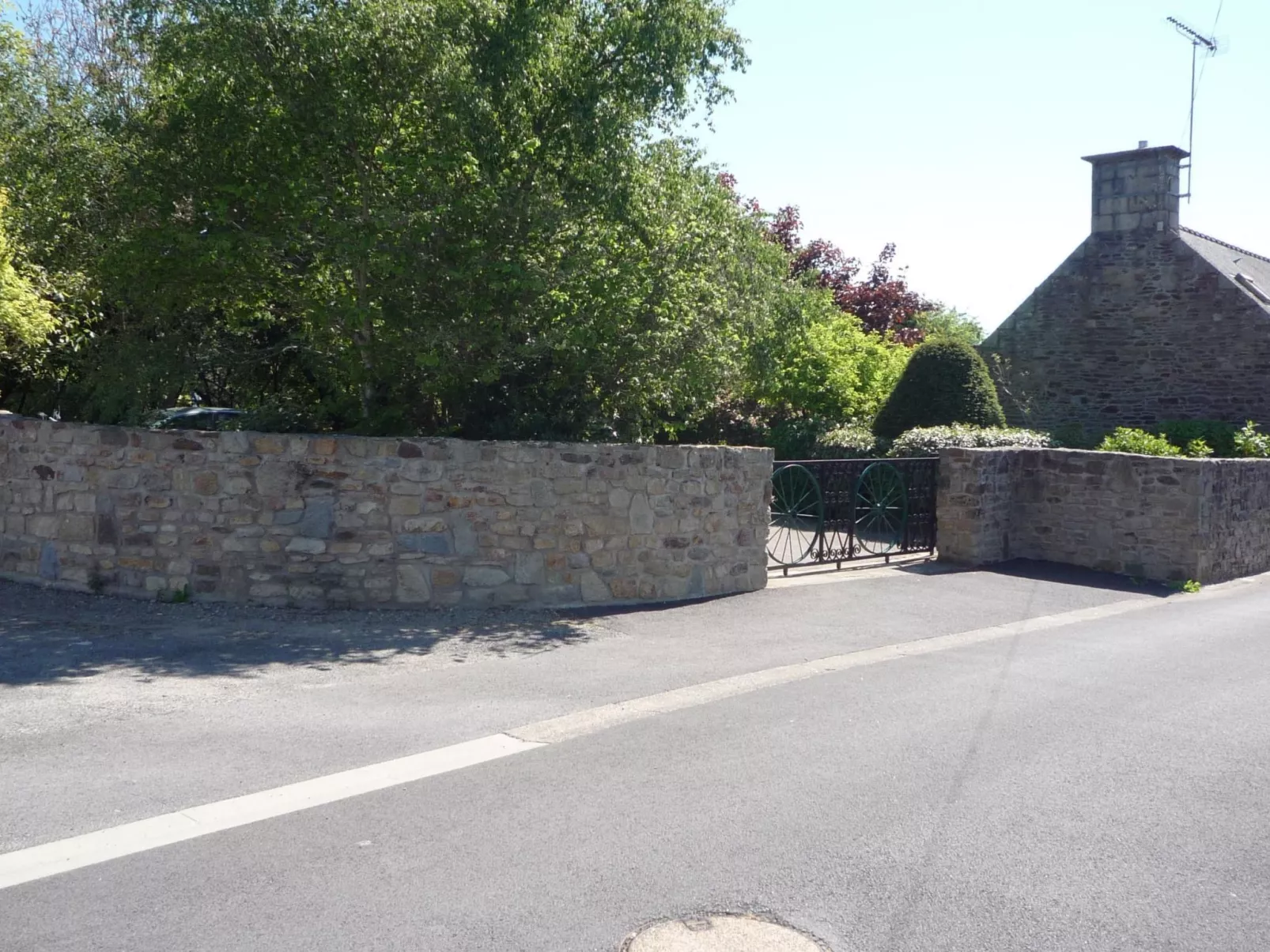 Eine kleine Oase der Ruhe am Meer-Draußen