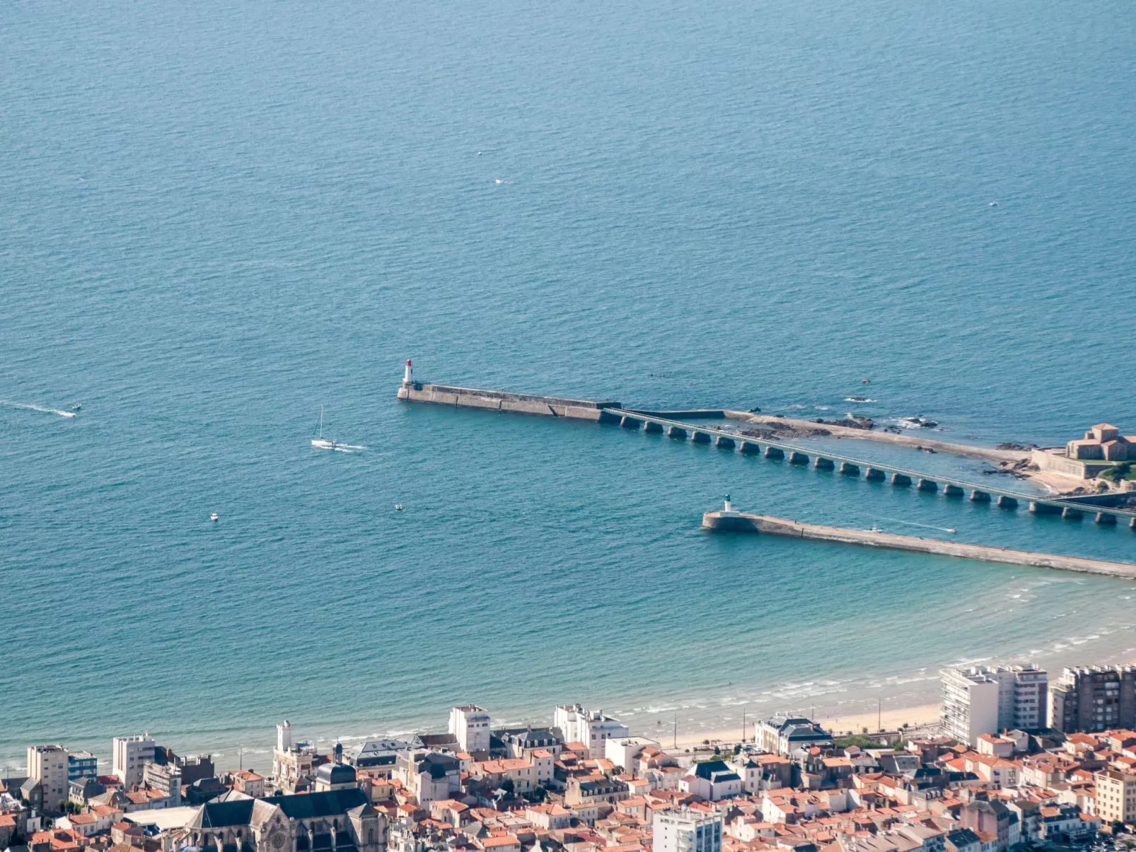 "Acacia" mit eigenem Pool-Draußen