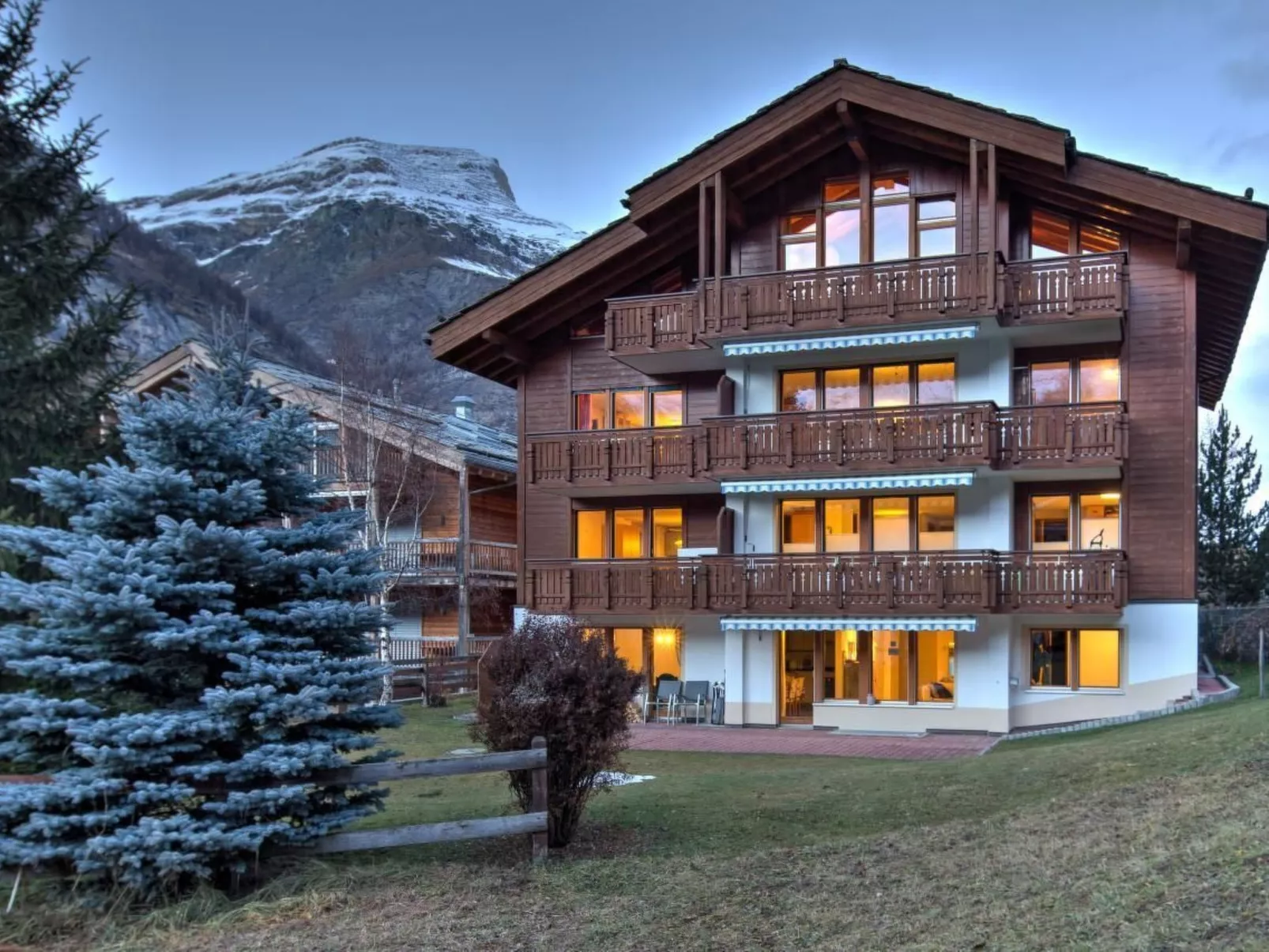 Top Ferienwohnung Breithorn (SkiIn/SkiOut)-Image-tags.info