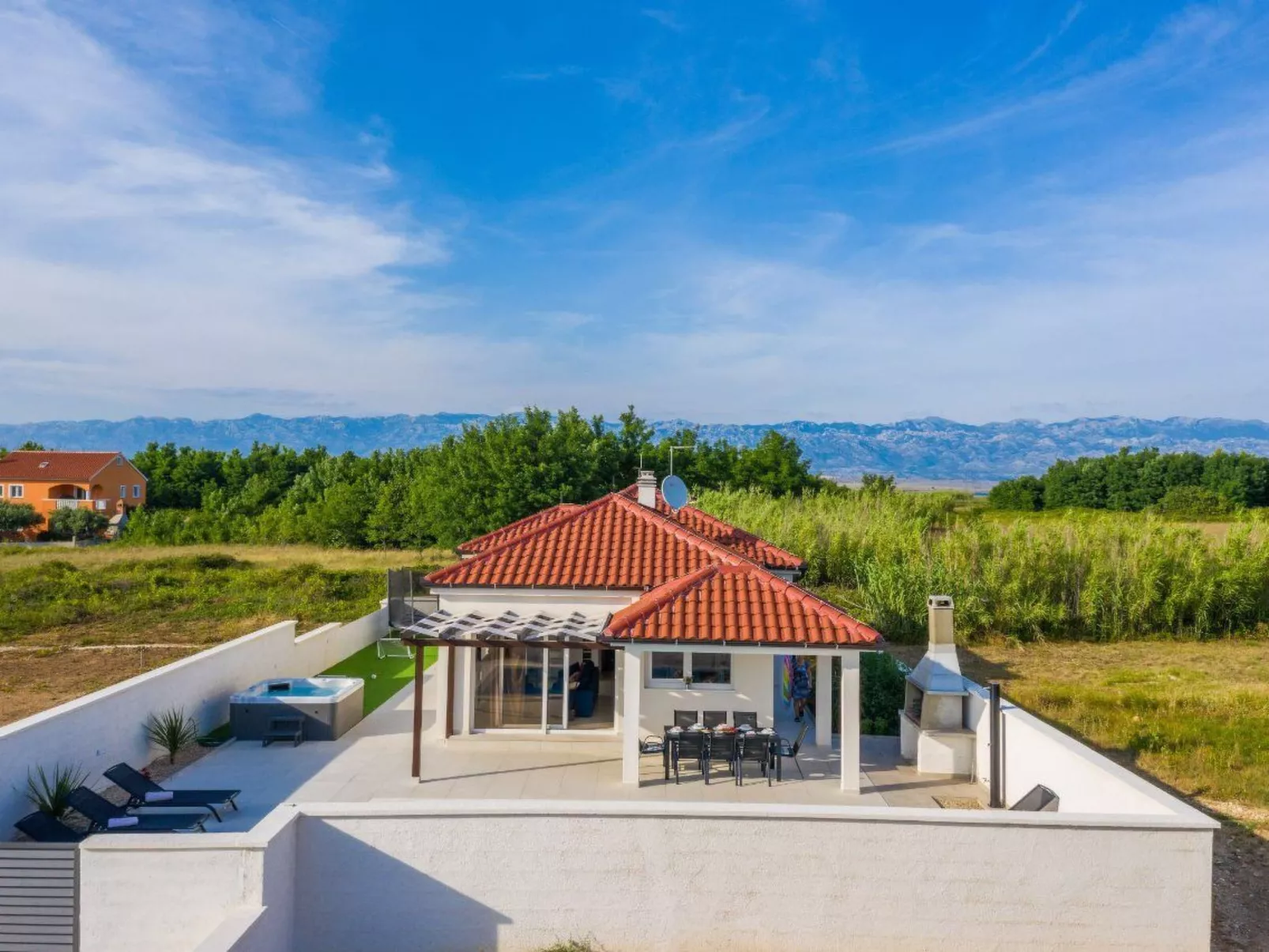 Villa mit beheiztem Pool Privlaka - TA Leut Agency-Drinnen