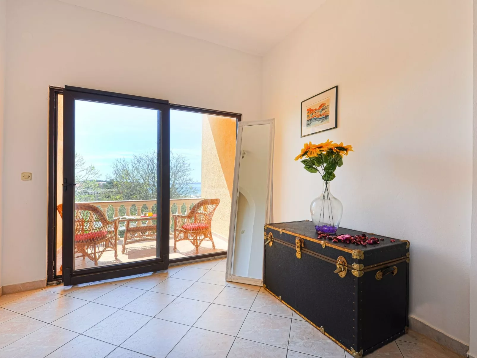 Wohnung "Astoria" mit Blick auf das Wasser-Drinnen