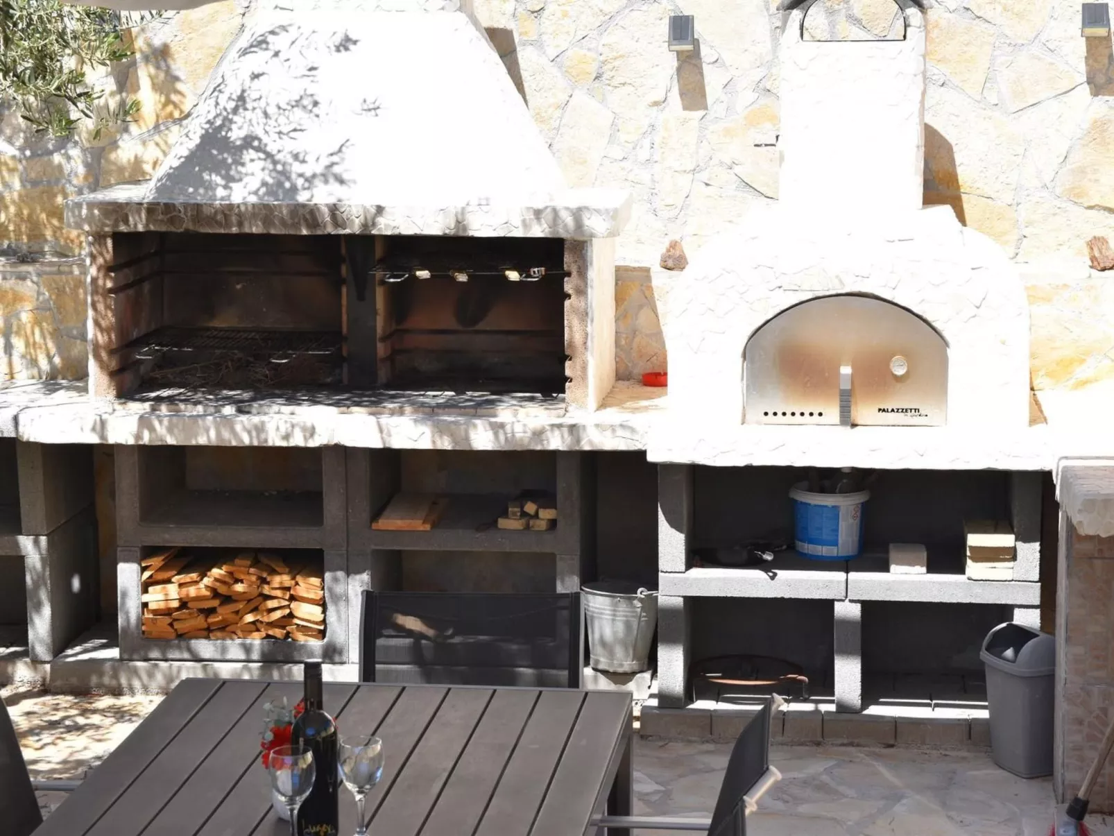 Garten Bungalow-Draußen